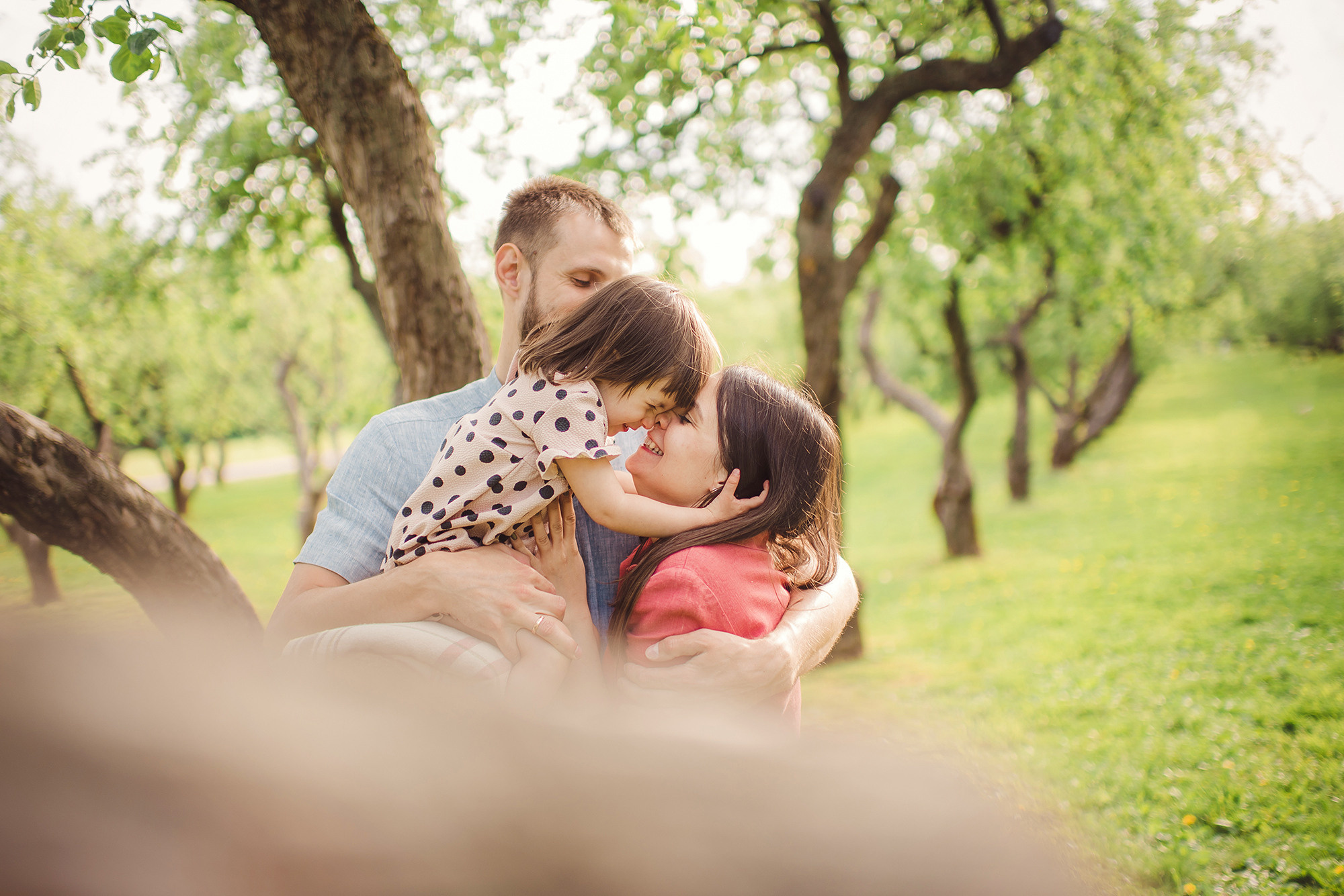 ЖЕНЬКИ и ПОЛИНА В ЦВЕТУЩЕМ КОЛОМЕНСКОМ. Свадебный и семейный фотограф РИТА БОЧКАРЁВА