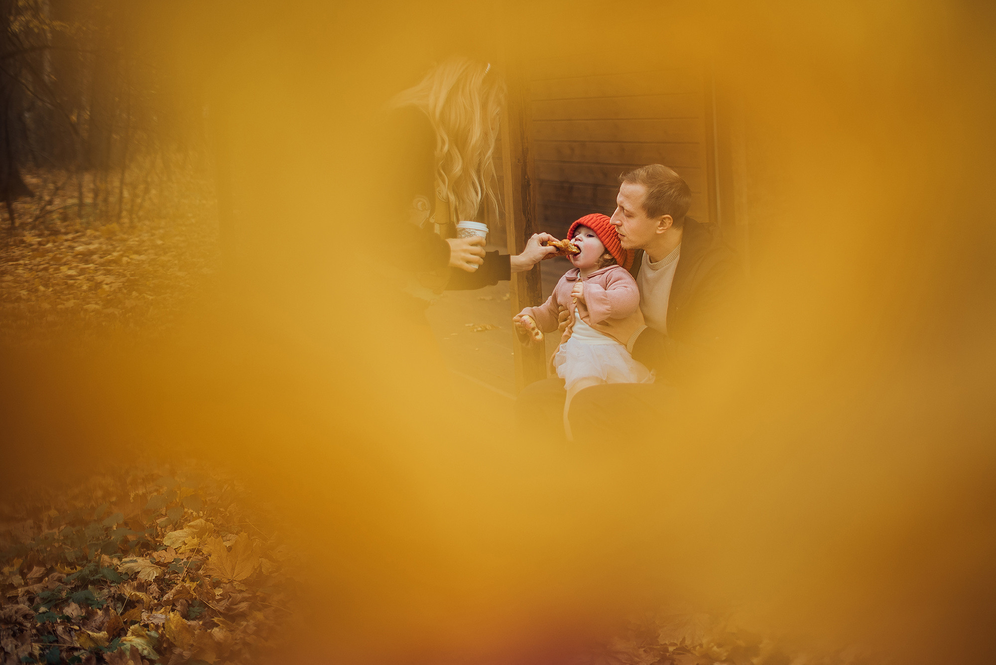 ЛИЛЯ, ДИМА и ТОНЯ. ОСЕНЯЯ ПРОГУЛКА. Свадебный и семейный фотограф РИТА БОЧКАРЁВА