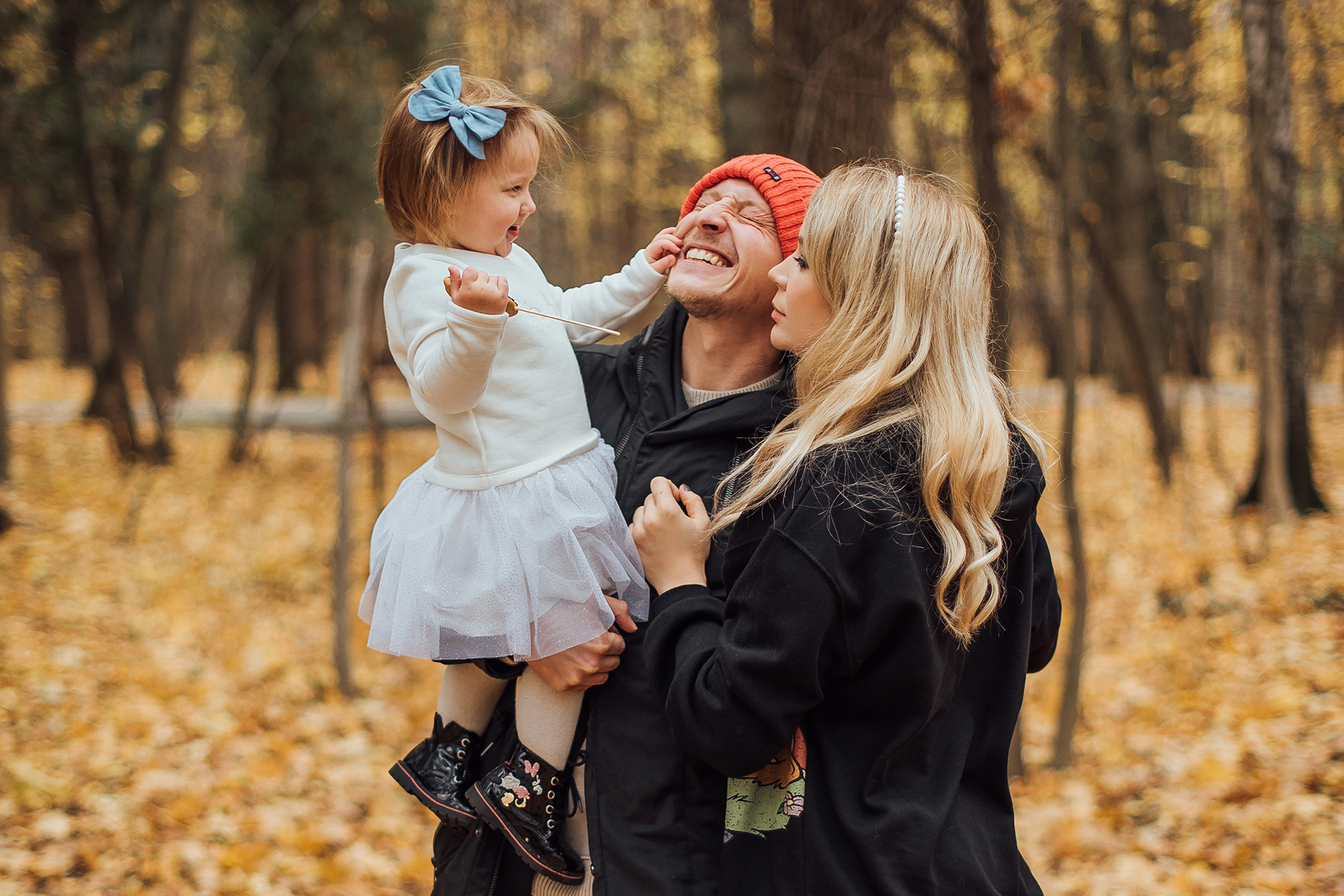 ЛИЛЯ, ДИМА и ТОНЯ. ОСЕНЯЯ ПРОГУЛКА. Свадебный и семейный фотограф РИТА БОЧКАРЁВА