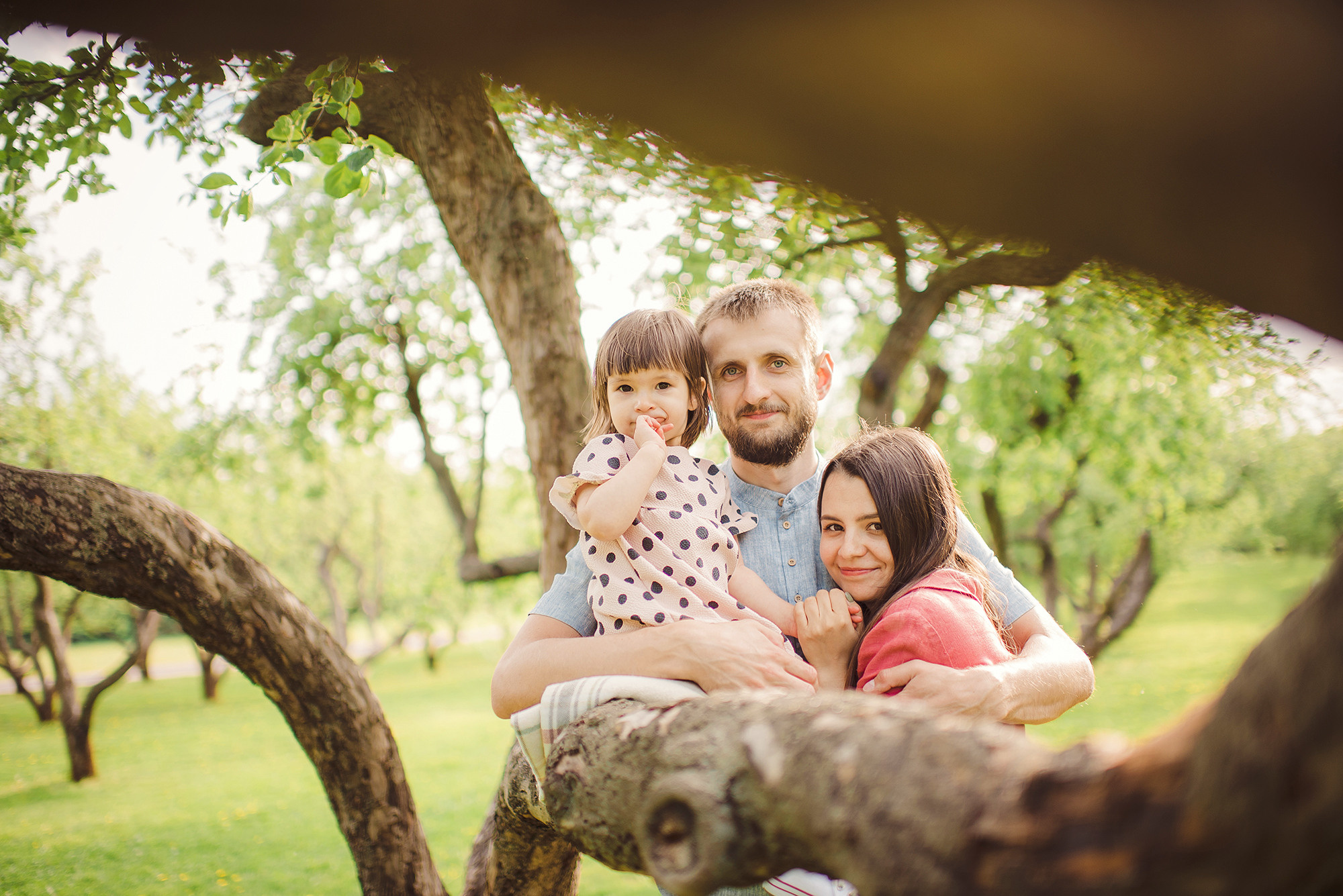 ЖЕНЬКИ и ПОЛИНА В ЦВЕТУЩЕМ КОЛОМЕНСКОМ. Свадебный и семейный фотограф РИТА БОЧКАРЁВА