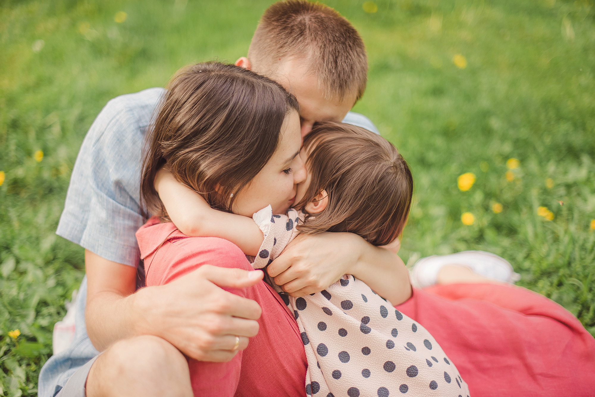 ЖЕНЬКИ и ПОЛИНА В ЦВЕТУЩЕМ КОЛОМЕНСКОМ. Свадебный и семейный фотограф РИТА БОЧКАРЁВА