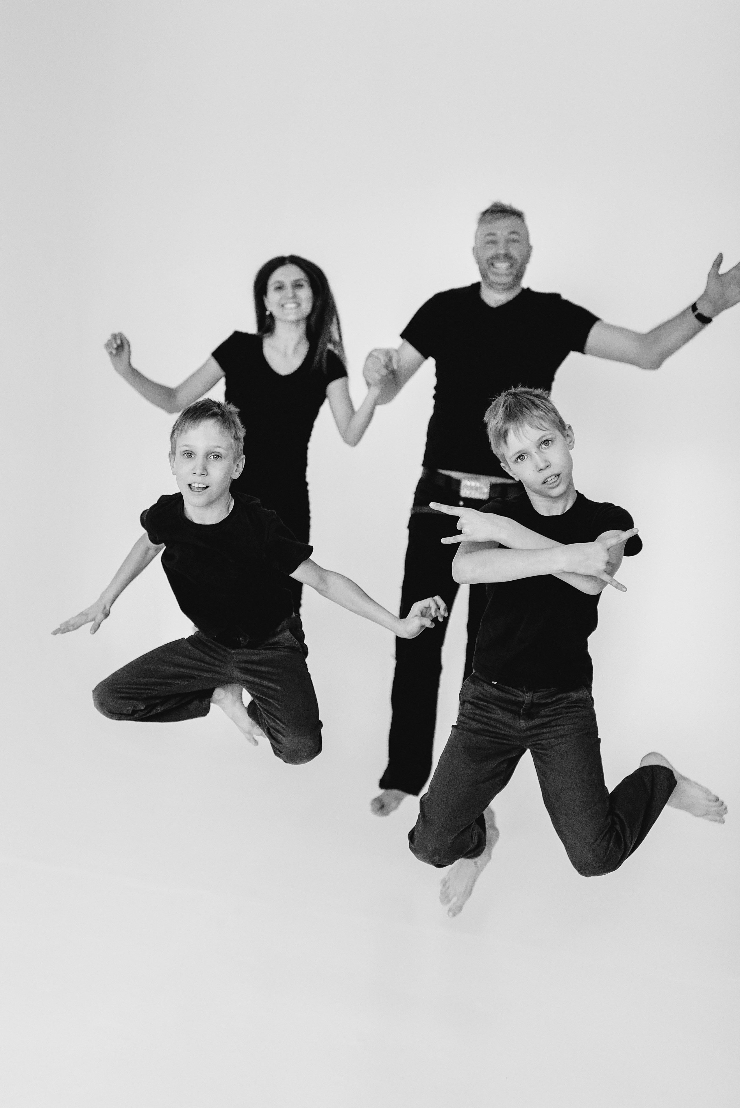 ТАНЯ, БОРЯ, СЕВА и ЯРИК. Свадебный и семейный фотограф РИТА БОЧКАРЁВА