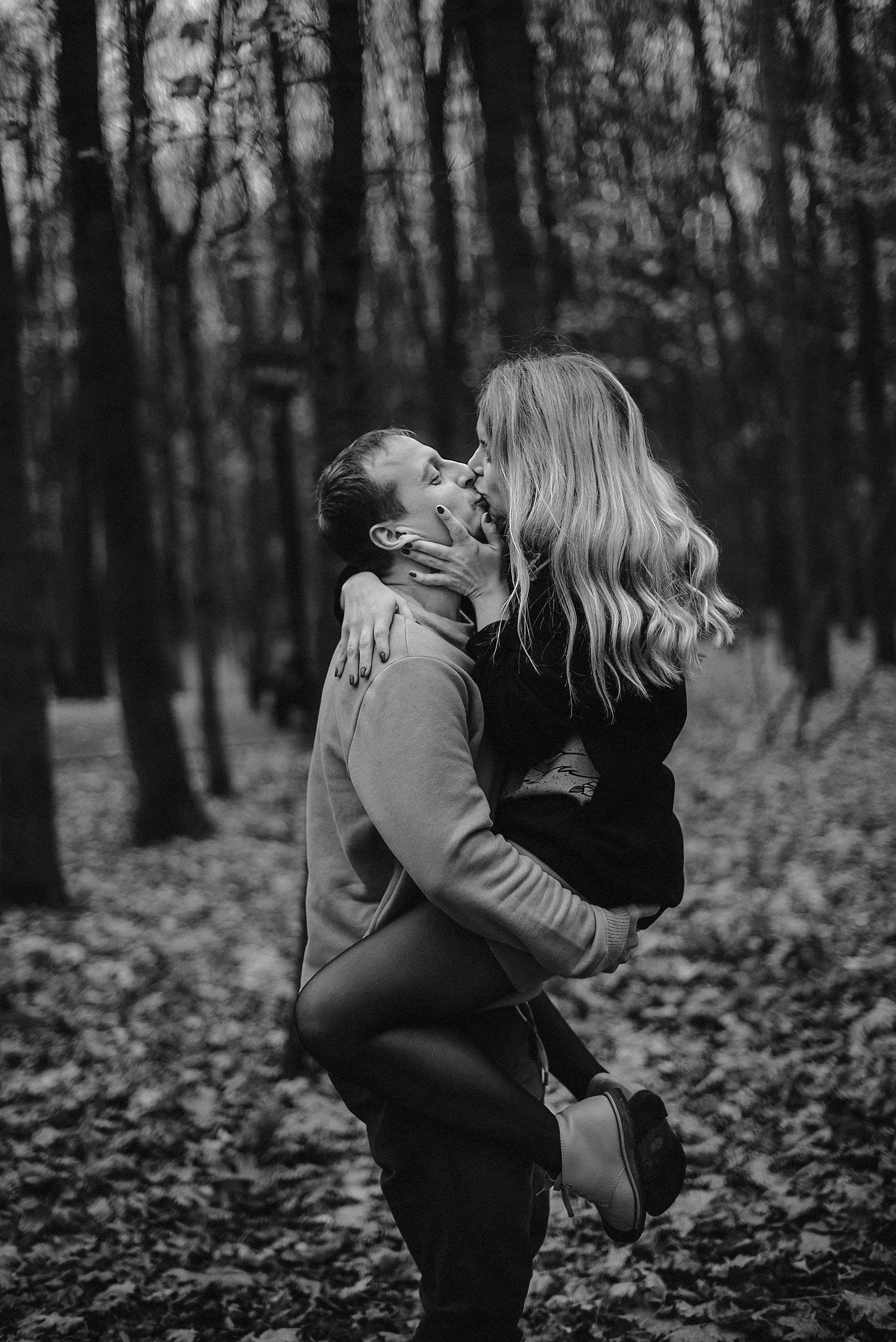 ЛИЛЯ, ДИМА и ТОНЯ. ОСЕНЯЯ ПРОГУЛКА. Свадебный и семейный фотограф РИТА БОЧКАРЁВА