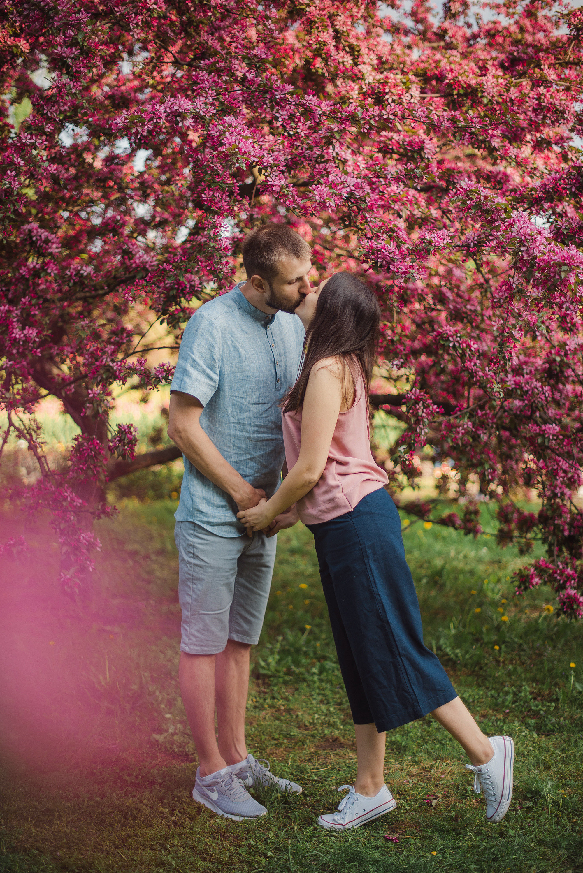 ЖЕНЬКИ и ПОЛИНА В ЦВЕТУЩЕМ КОЛОМЕНСКОМ. Свадебный и семейный фотограф РИТА БОЧКАРЁВА