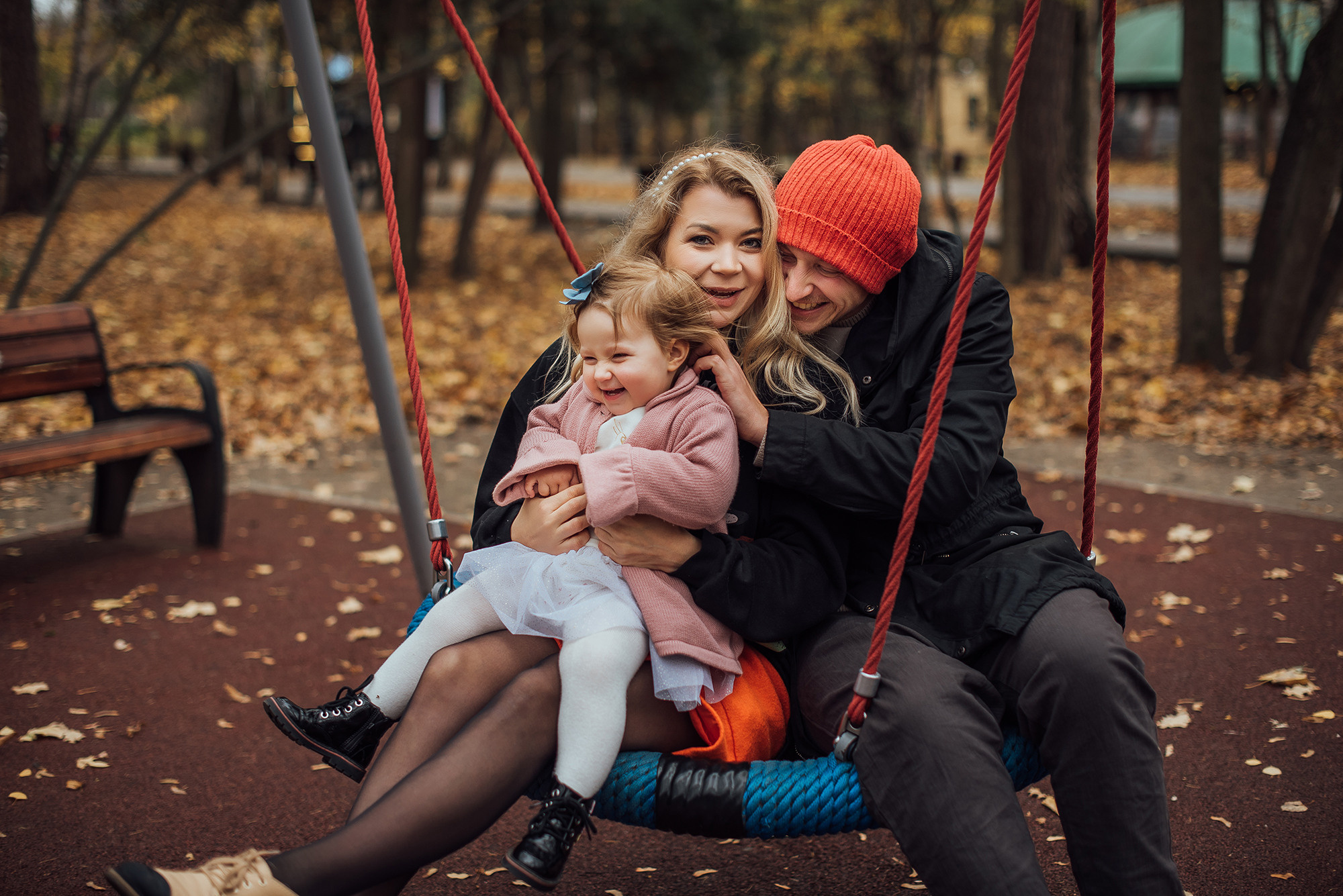 ЛИЛЯ, ДИМА и ТОНЯ. ОСЕНЯЯ ПРОГУЛКА. Свадебный и семейный фотограф РИТА БОЧКАРЁВА