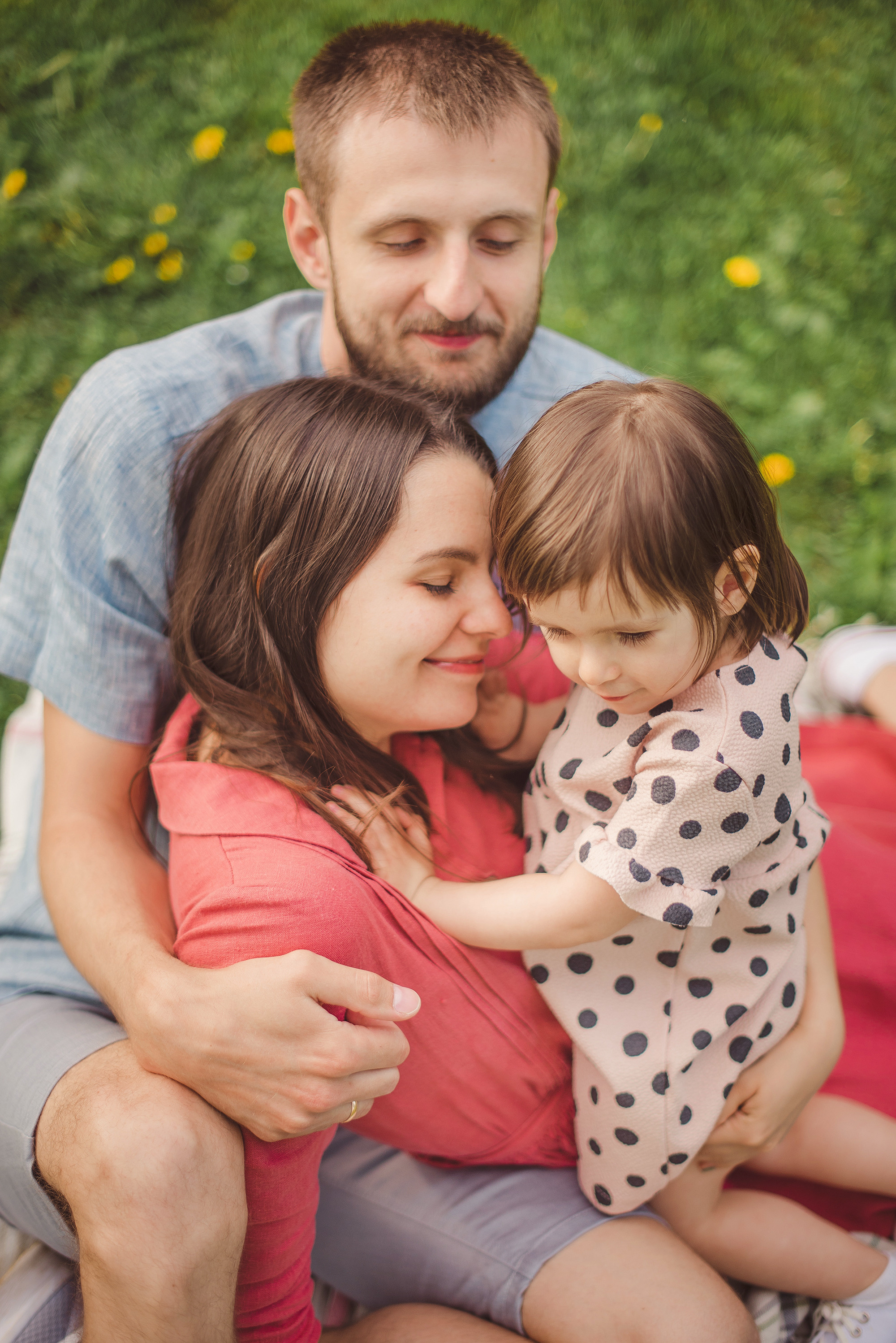 ЖЕНЬКИ и ПОЛИНА В ЦВЕТУЩЕМ КОЛОМЕНСКОМ. Свадебный и семейный фотограф РИТА БОЧКАРЁВА