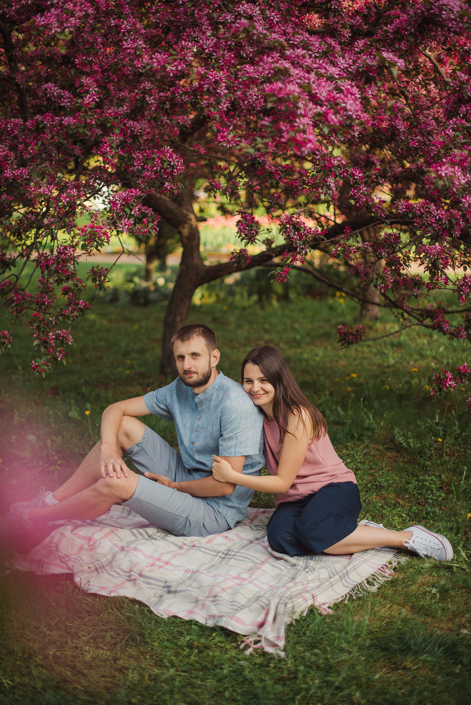 ЖЕНЬКИ и ПОЛИНА В ЦВЕТУЩЕМ КОЛОМЕНСКОМ. Свадебный и семейный фотограф РИТА БОЧКАРЁВА