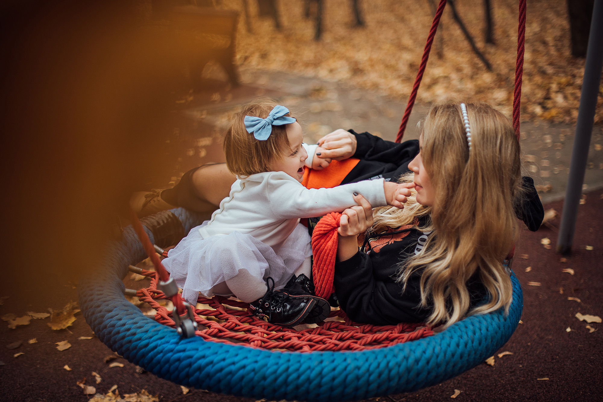 ЛИЛЯ, ДИМА и ТОНЯ. ОСЕНЯЯ ПРОГУЛКА. Свадебный и семейный фотограф РИТА БОЧКАРЁВА