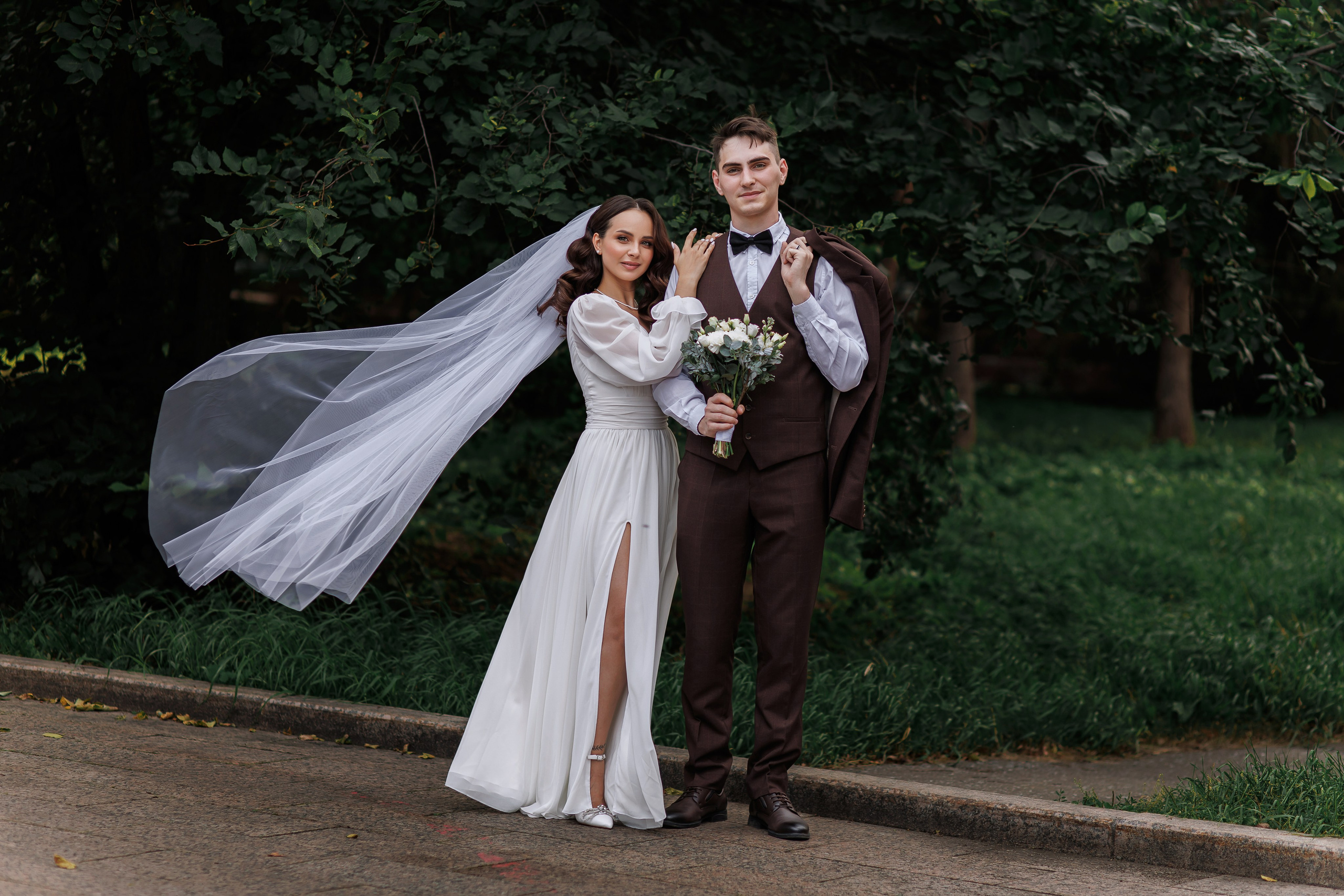 Екатерина и Денис. Свадебный фотограф в Омске Яна Савина