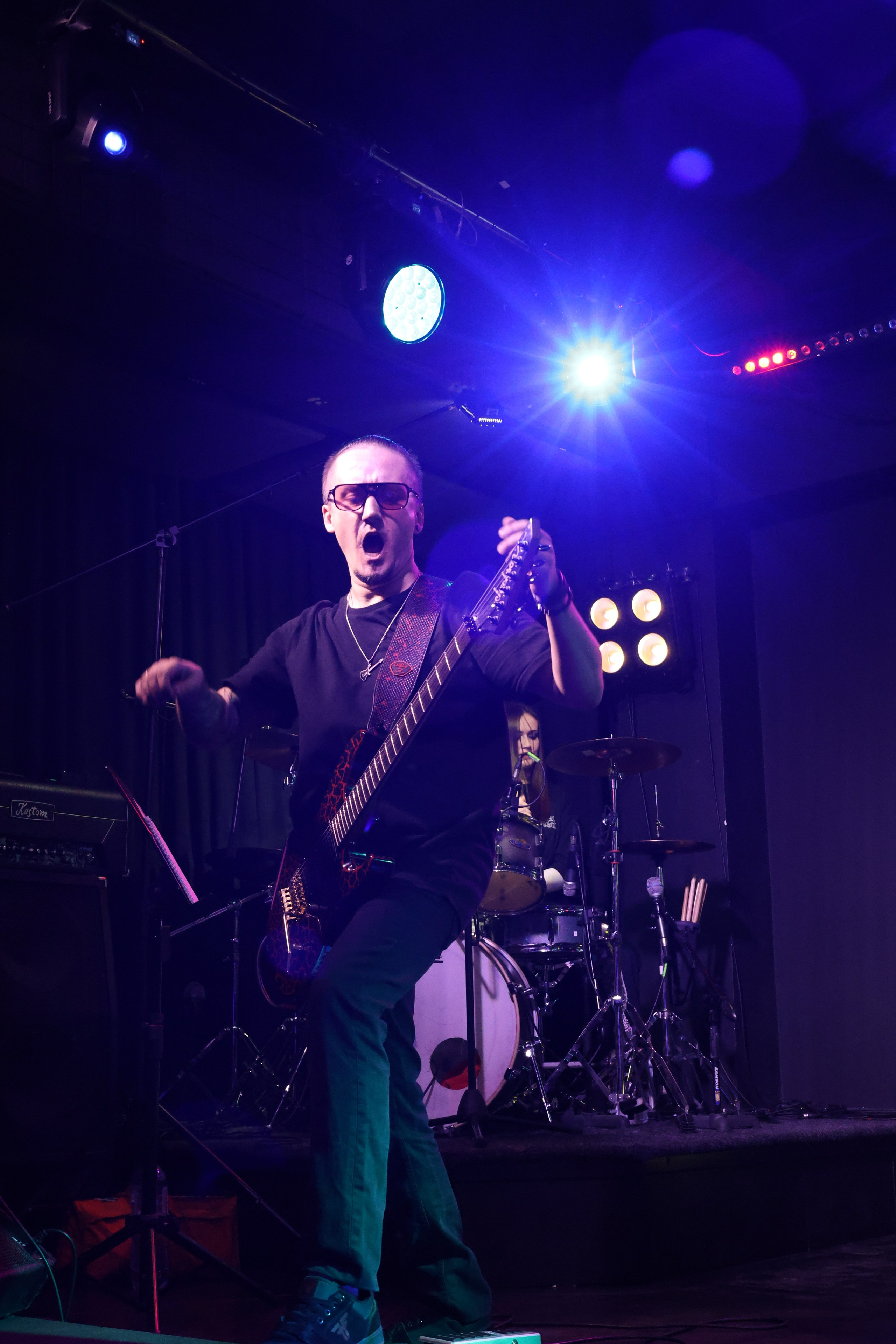 Отчётный концерт «Не школа барабанов, гитары, вокала». Репортажный фотограф в Иркутске Семён Фёдоров