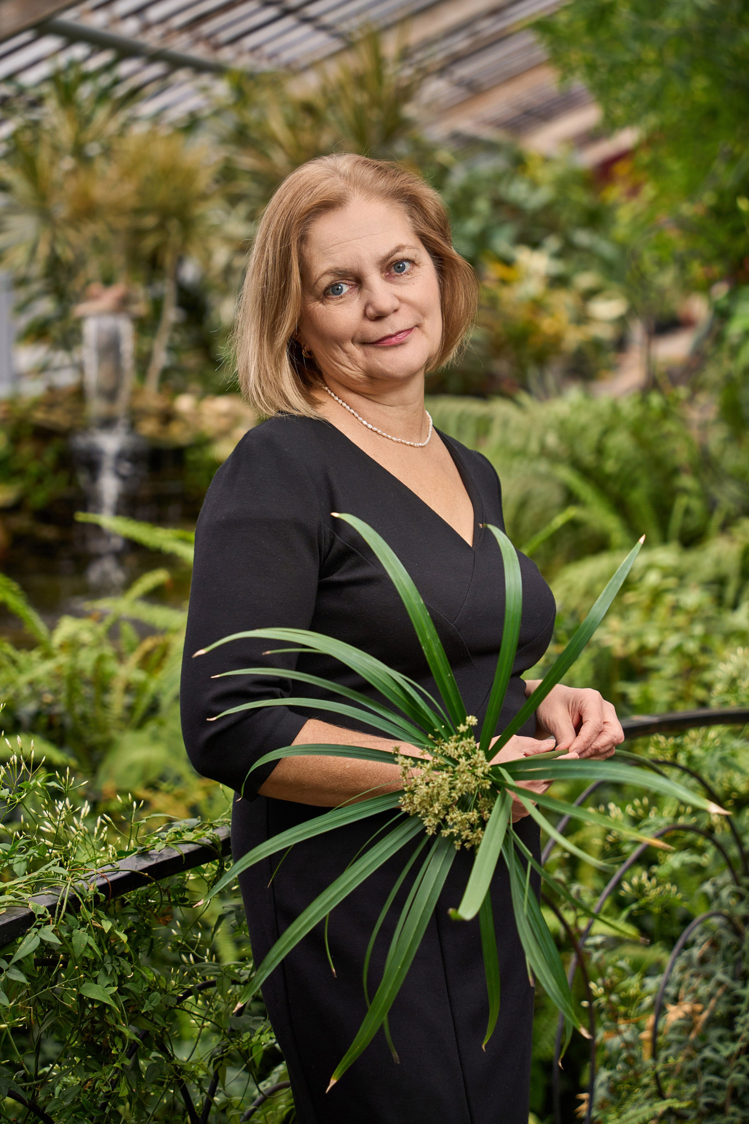 Оранжерея города Волжского. Фотограф в Уфе Семен Проскуряков