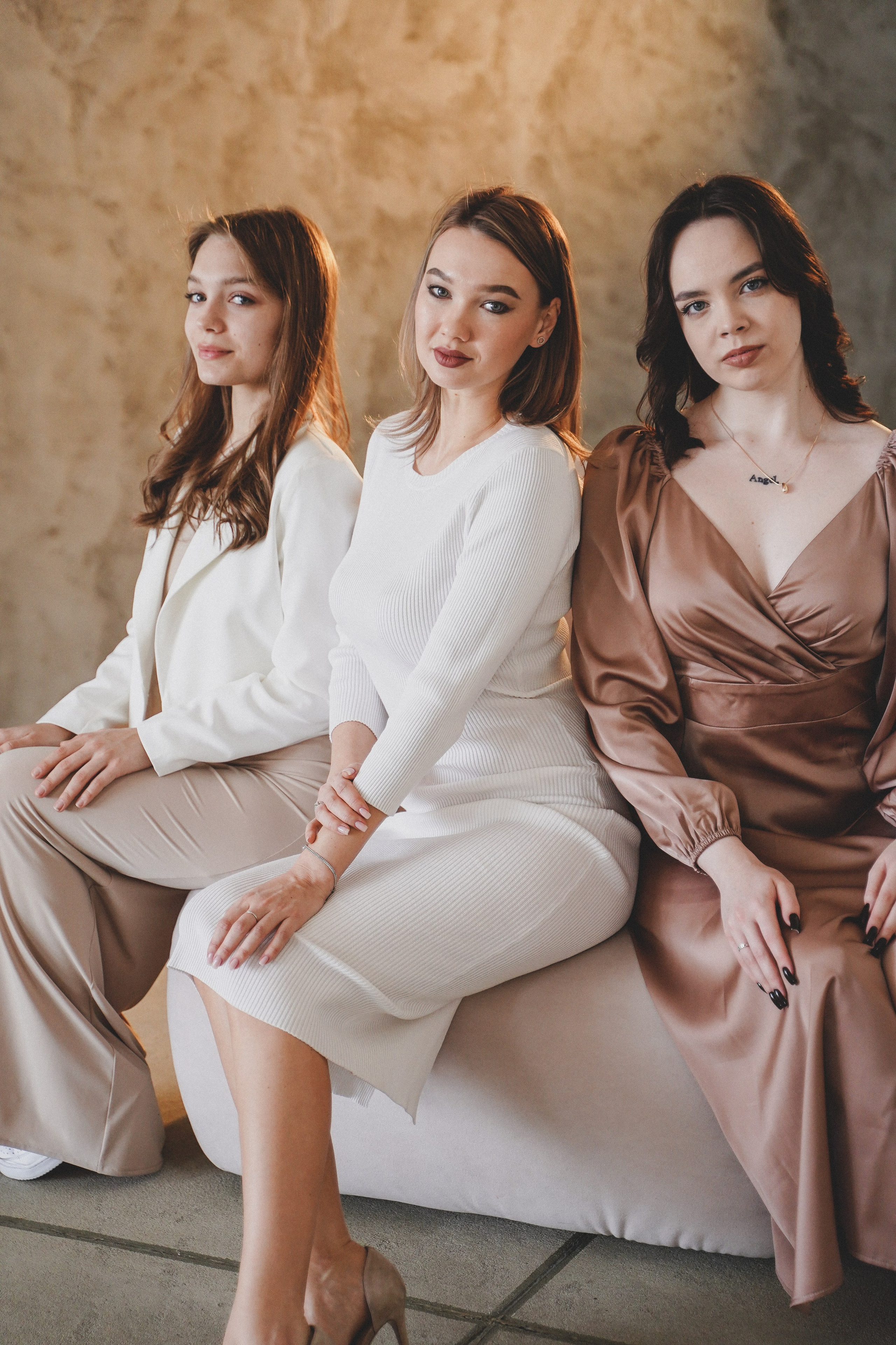 Фотосессия большой семьи в студии. Семейный и женский фотограф в Краснодаре Анастасия Приймак