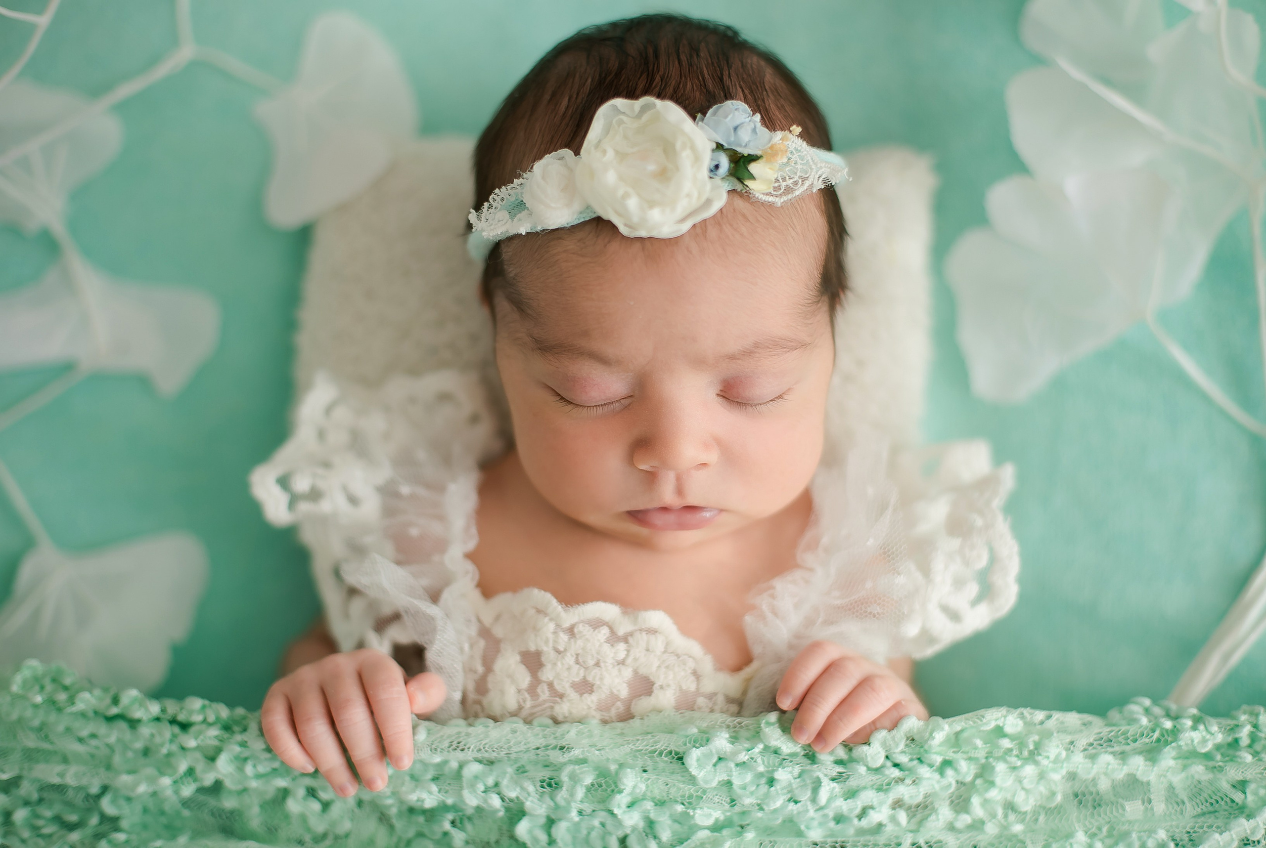 Newborn девочки. Главная