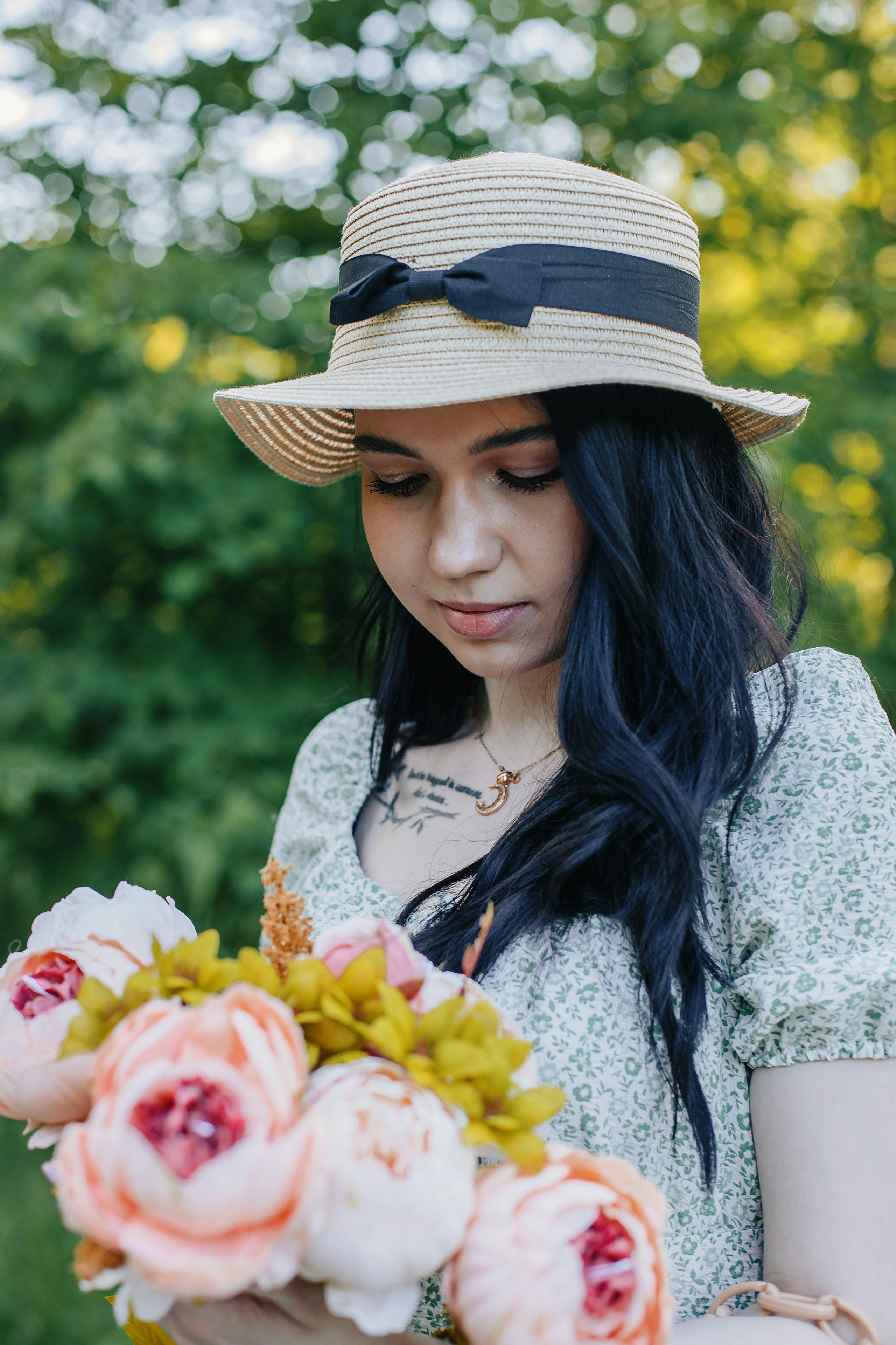 Александра. Выпускные альбомы Искитим, Бердск и Новосибирск Крюкова Елена