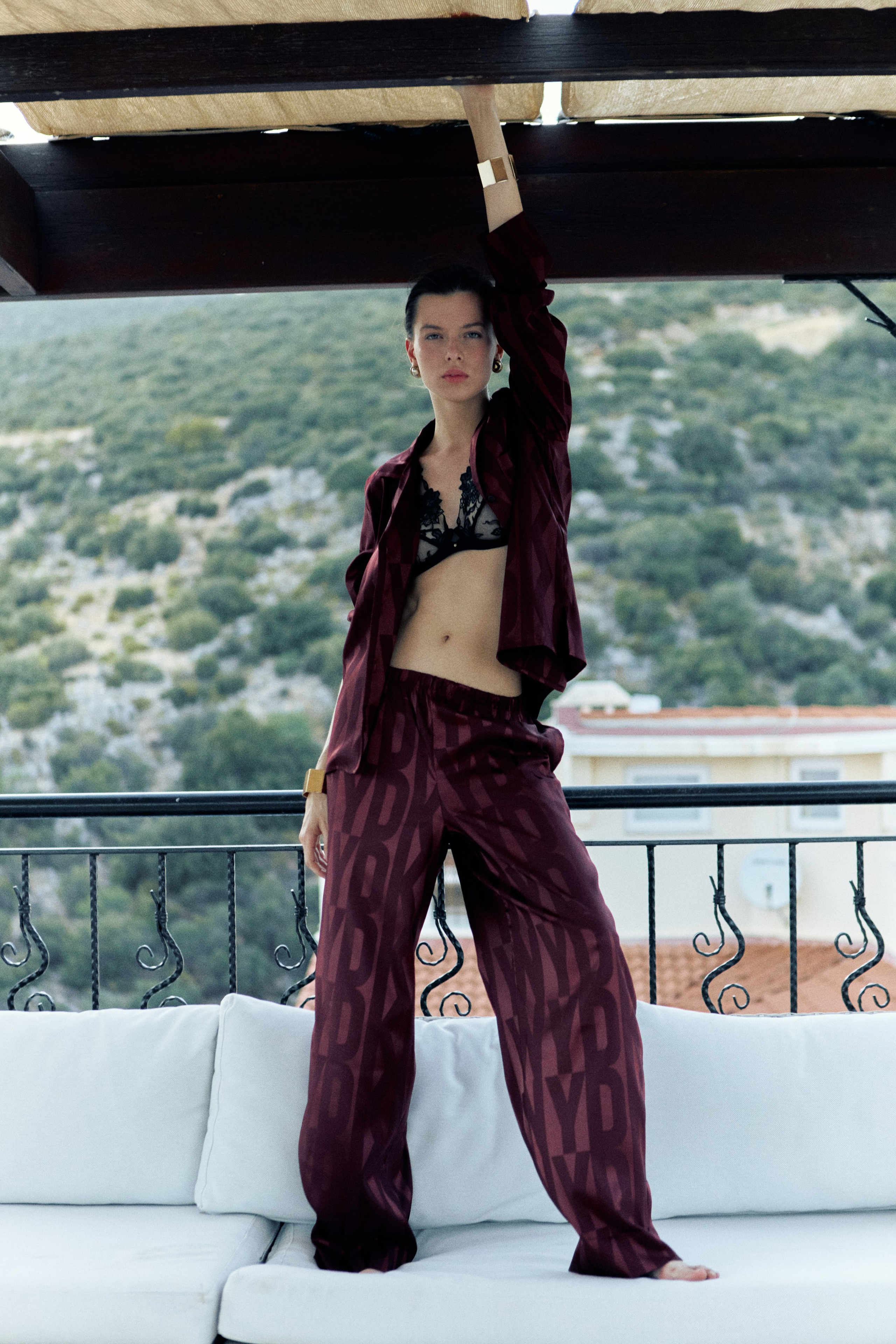 DKNY. Главная