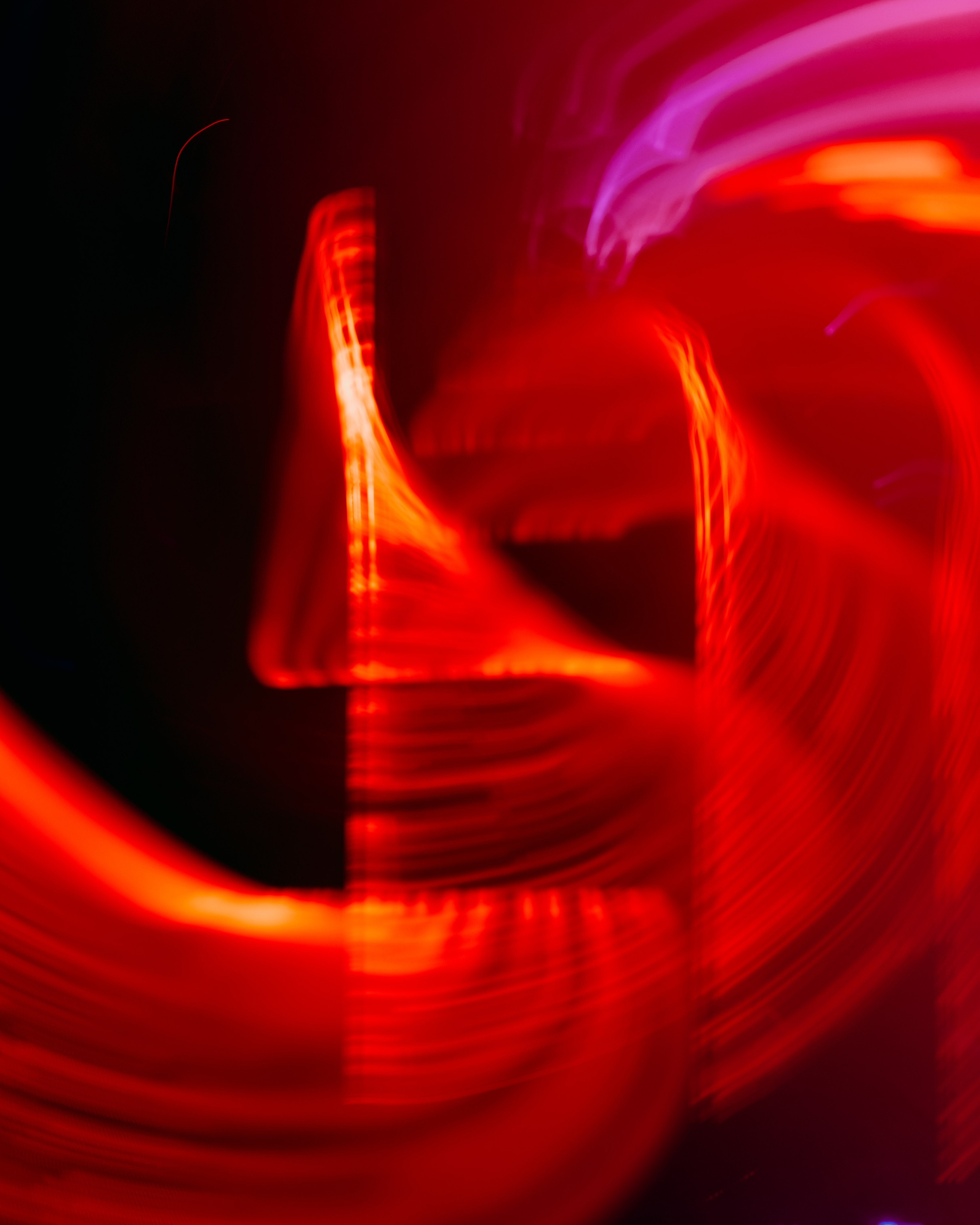 Signal 2024. @tomrus: Рустам Шагиморданов — фотограф