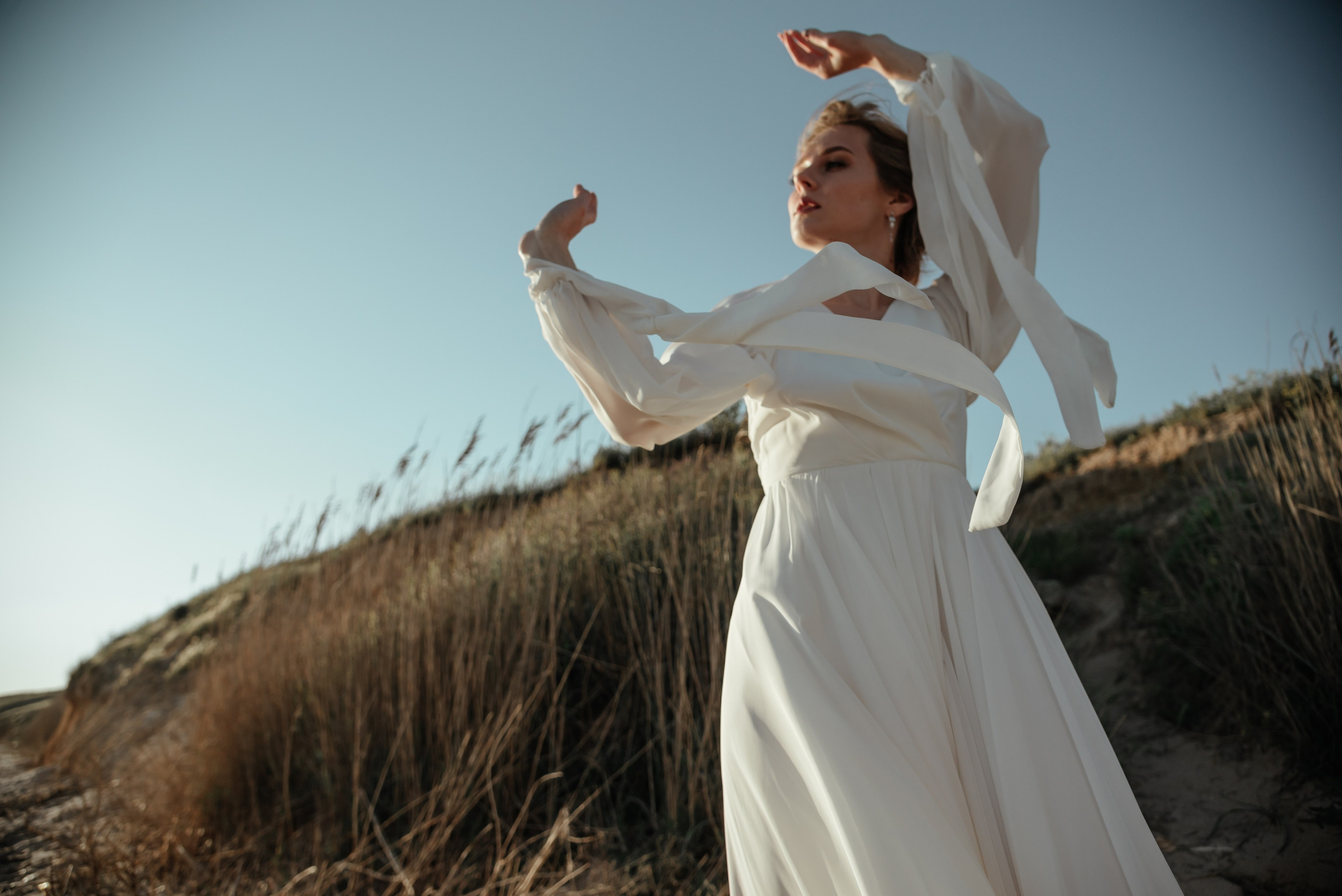 Выездная церемония на берегу моря в Крыму Джангуль. Свадебный и семейный фотограф и видеограф, Крым, Москва, Санкт -Петербург