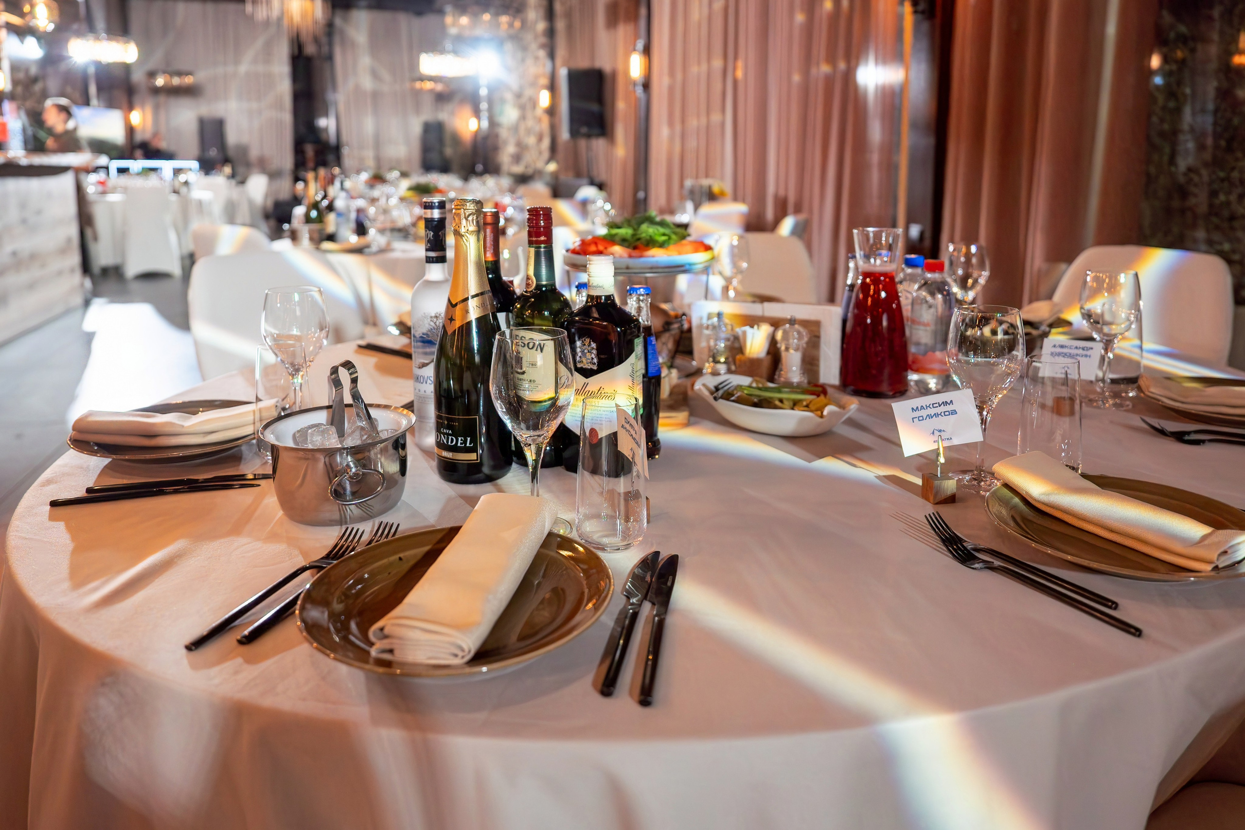 Гала-ужин для компании «Agregatka». Репортажный фотограф в Красной Поляне и Сочи Павлюченко Екатерина