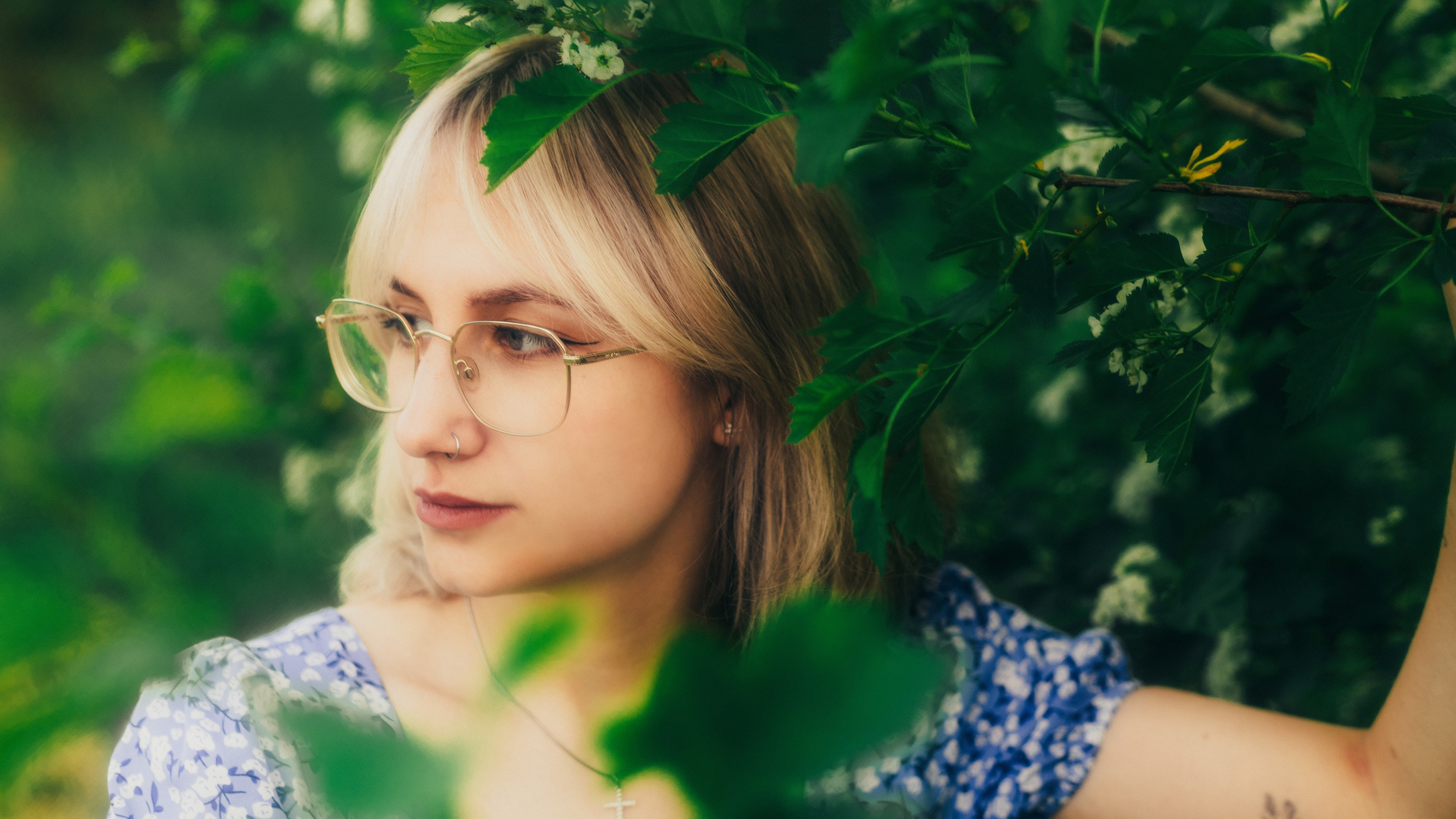 Anastes. Sun Betty — кинофотограф Элизабет