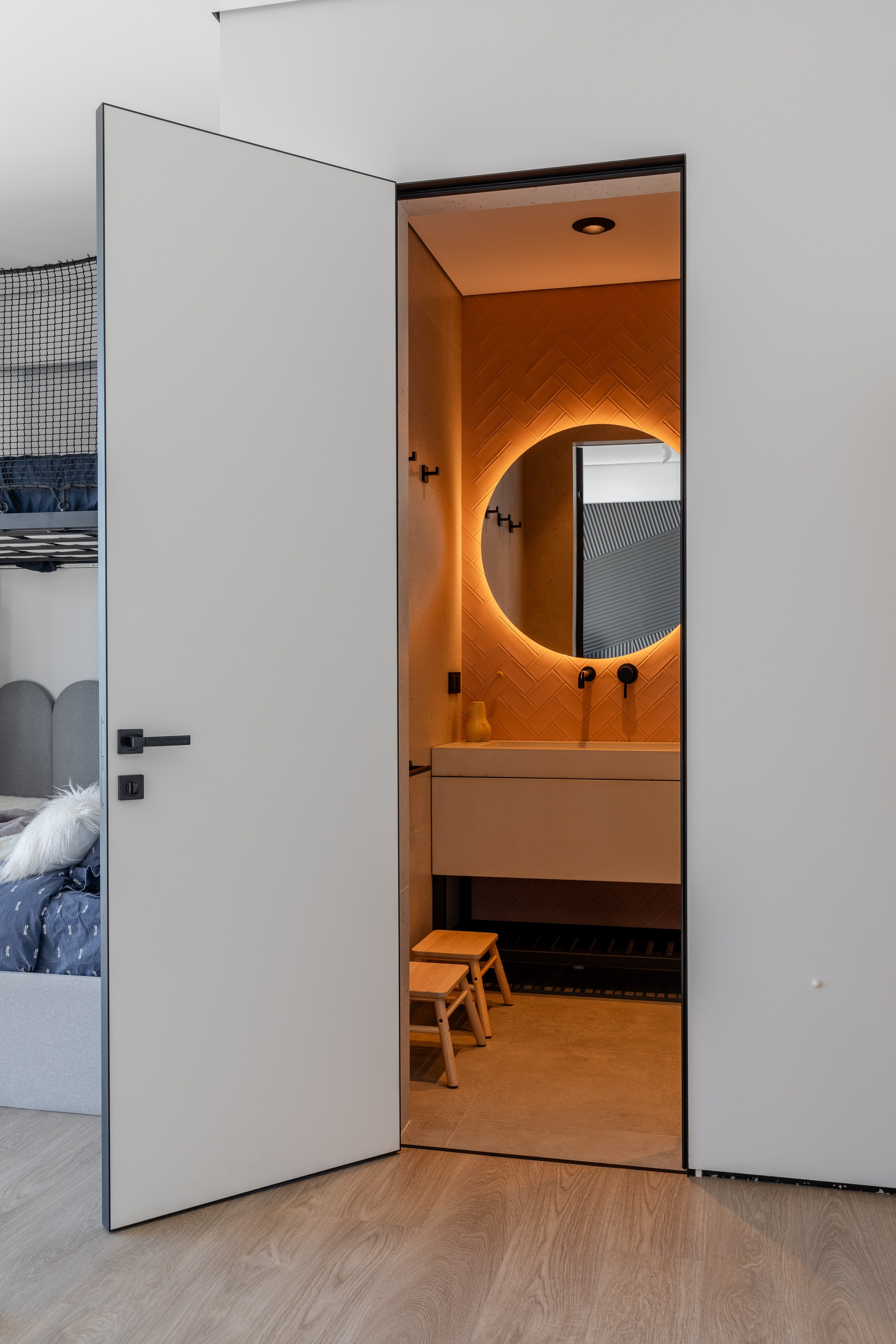 Интерьерная фотосъемка квартиры в ЖК «Беларусь», дизайн проект @regina_gard_. Интерьерный фотограф Москва