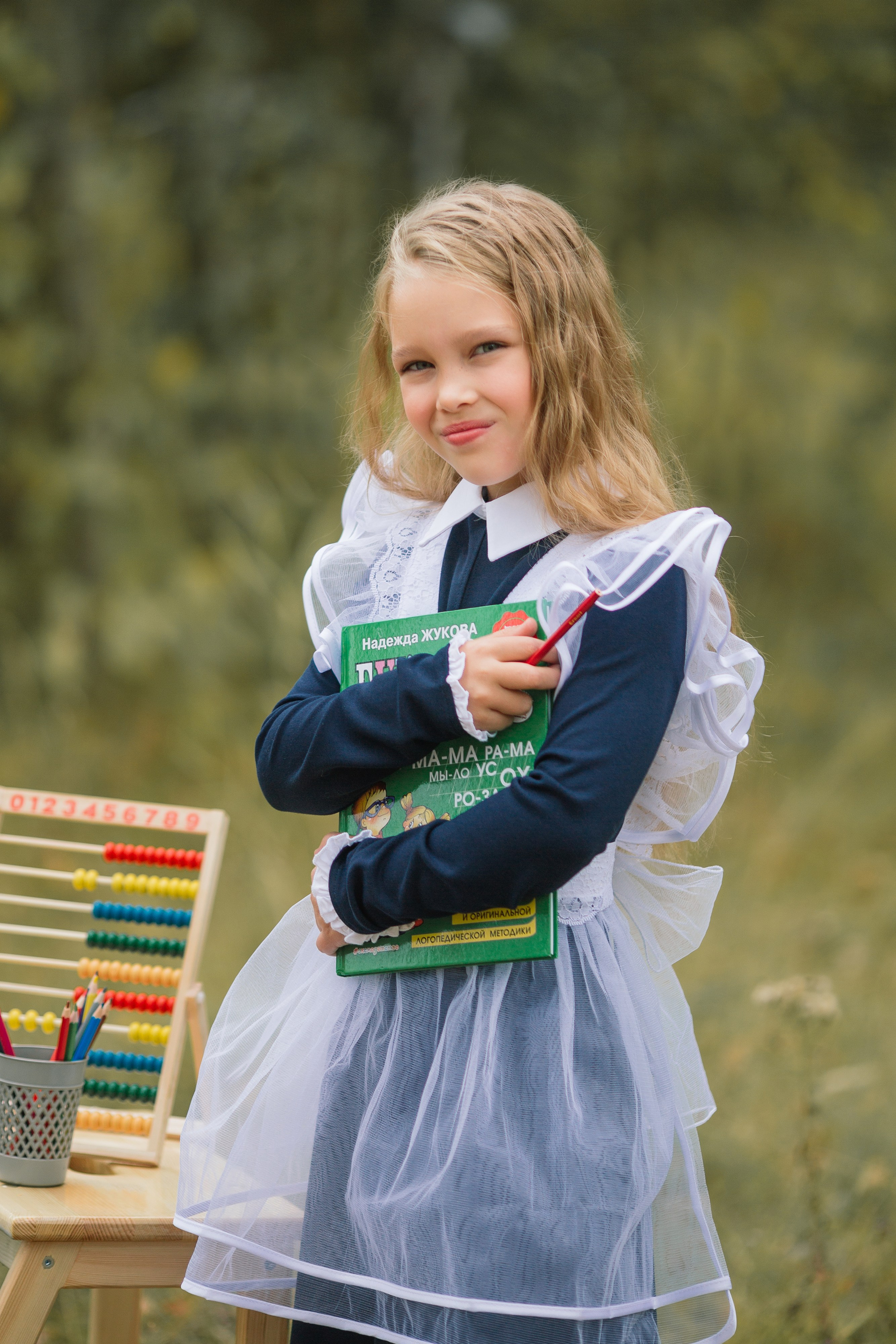 Школьный фотопроект Эмилия. Семейный фотограф Толстикова Кристина