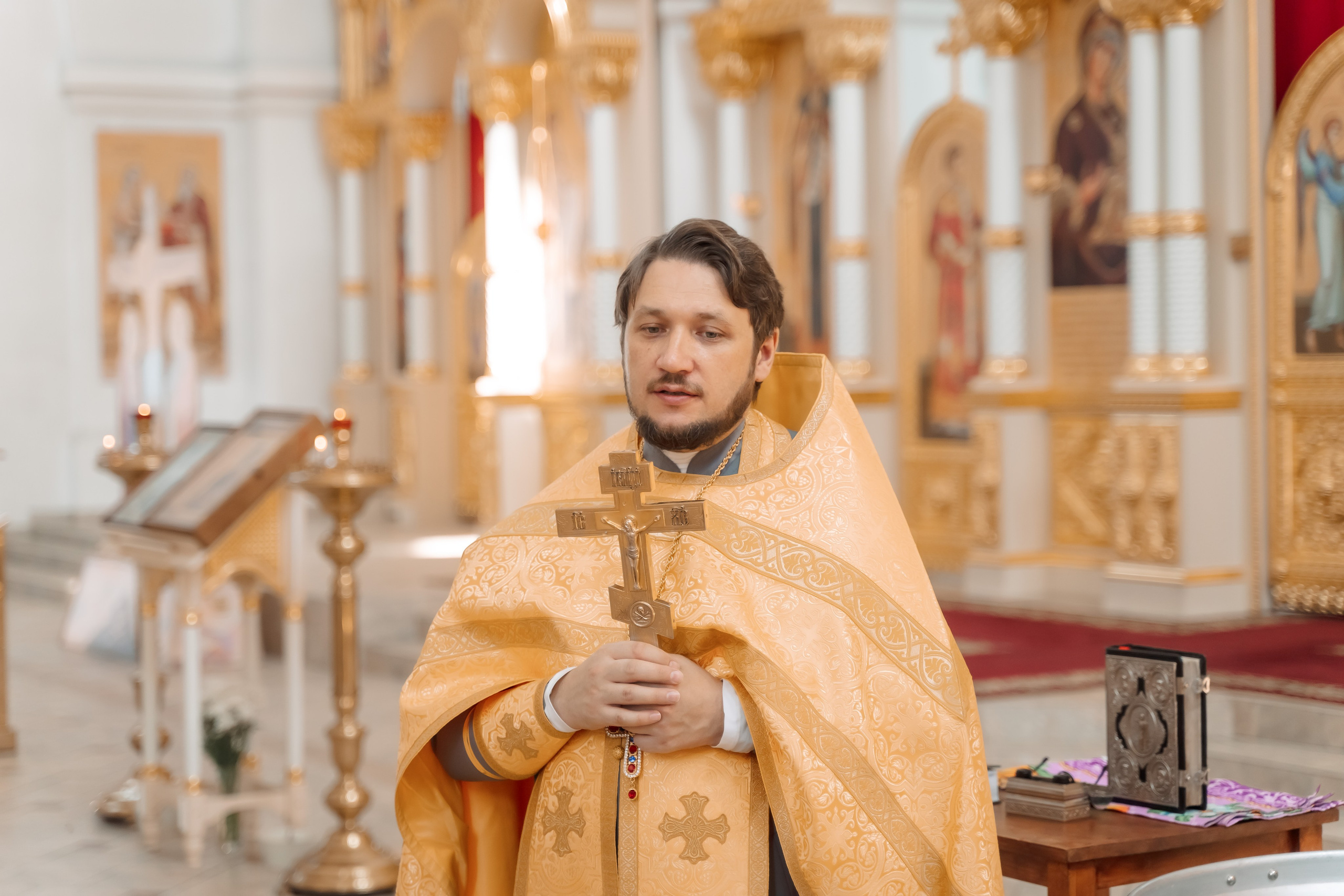 Крещение Варвары, храм Тихвинской иконы Божией Матери. Семейный фотограф в Саратове