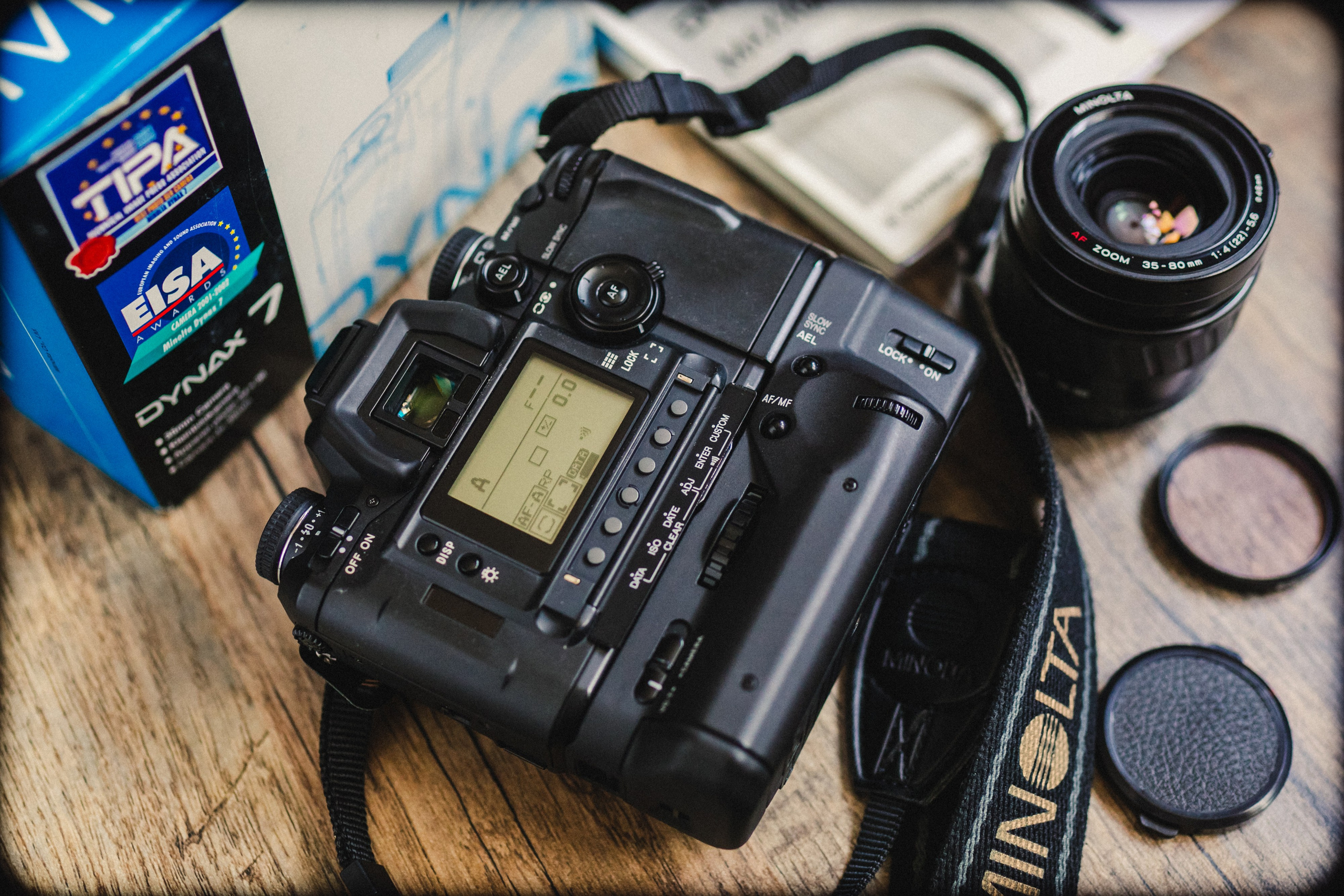 Профессиональная предметная фотосъемка подставок для вина в Москве и Московской области. Фотостудия в Москве LUXARTPHOTO