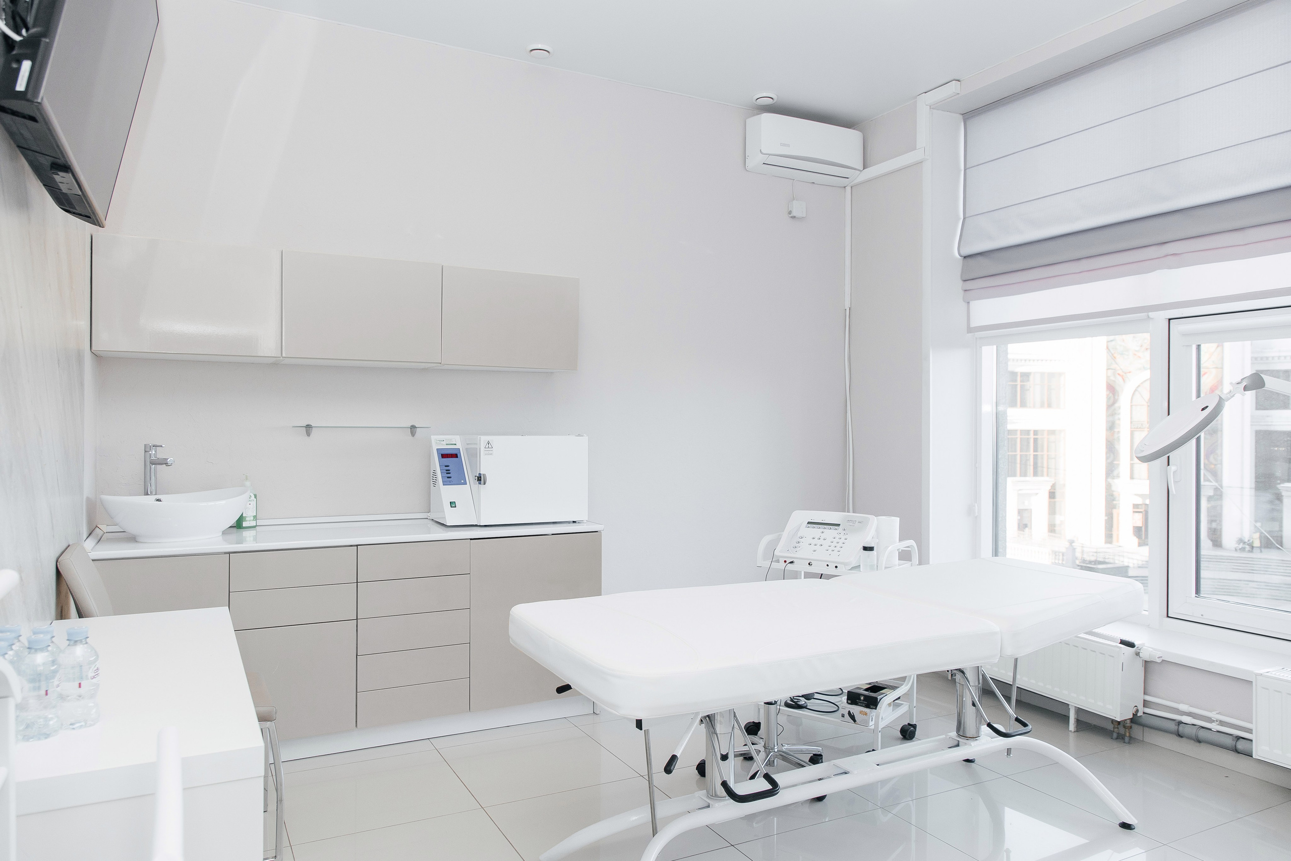 Контент для клиники лазерной эпиляции. Фотограф Денис Лесковский (Тюмень)