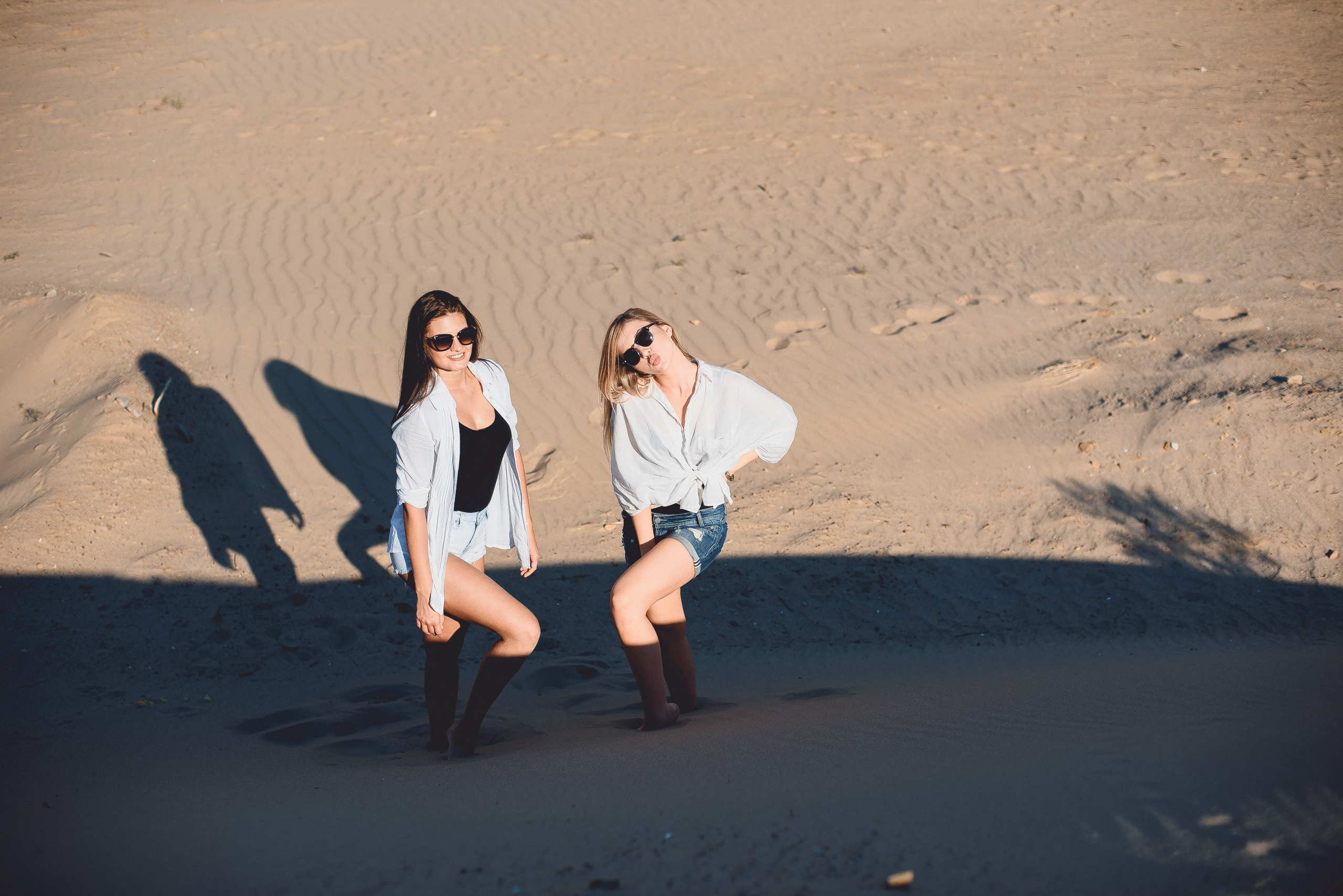 Саша и Вика. Главная