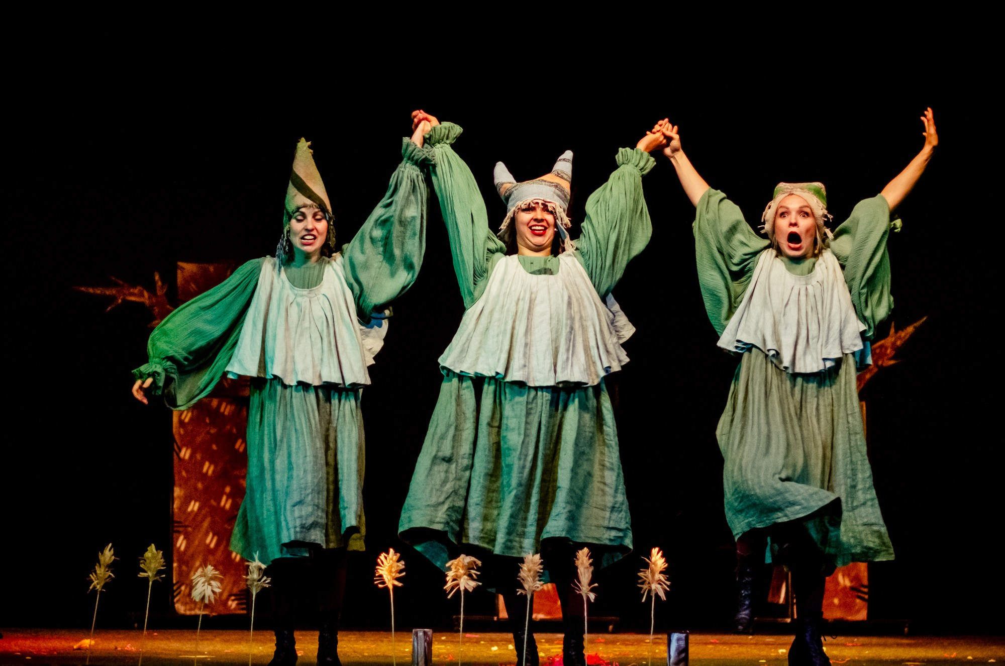 Спектакль «Сказка о мертвой царевне и семи богатырях». Фотограф в Твери Юдина Полина