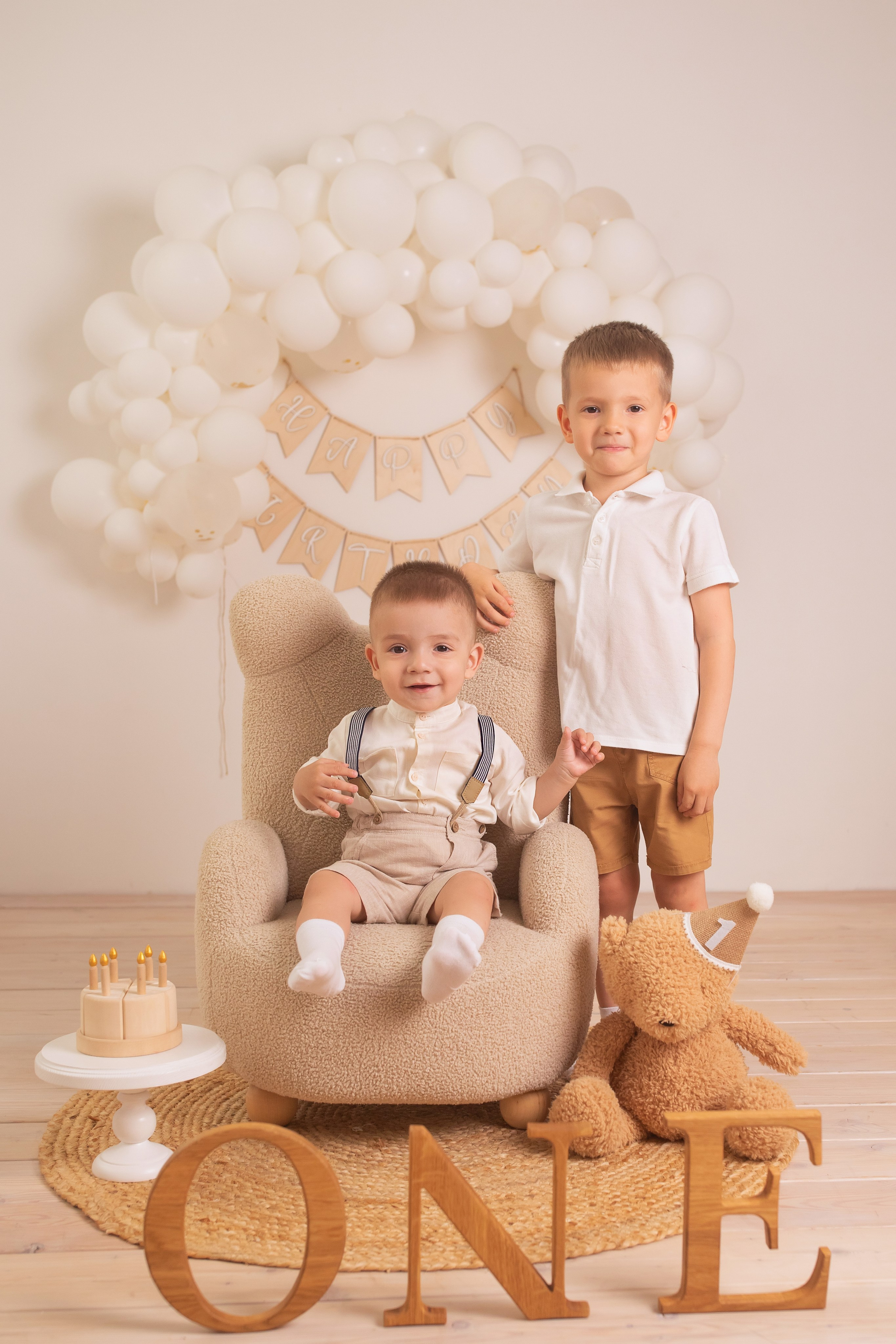 Фотосессия 1 годик в Хабаровске, фотосессия для мальчика 1 год, фотосессия дня рождения, фотосессия годовасия Хабаровск, фотосессия 1 год для девочки на 1 год, фотостудия  на 1 год Хабаровск, фотосессия 1 год дома