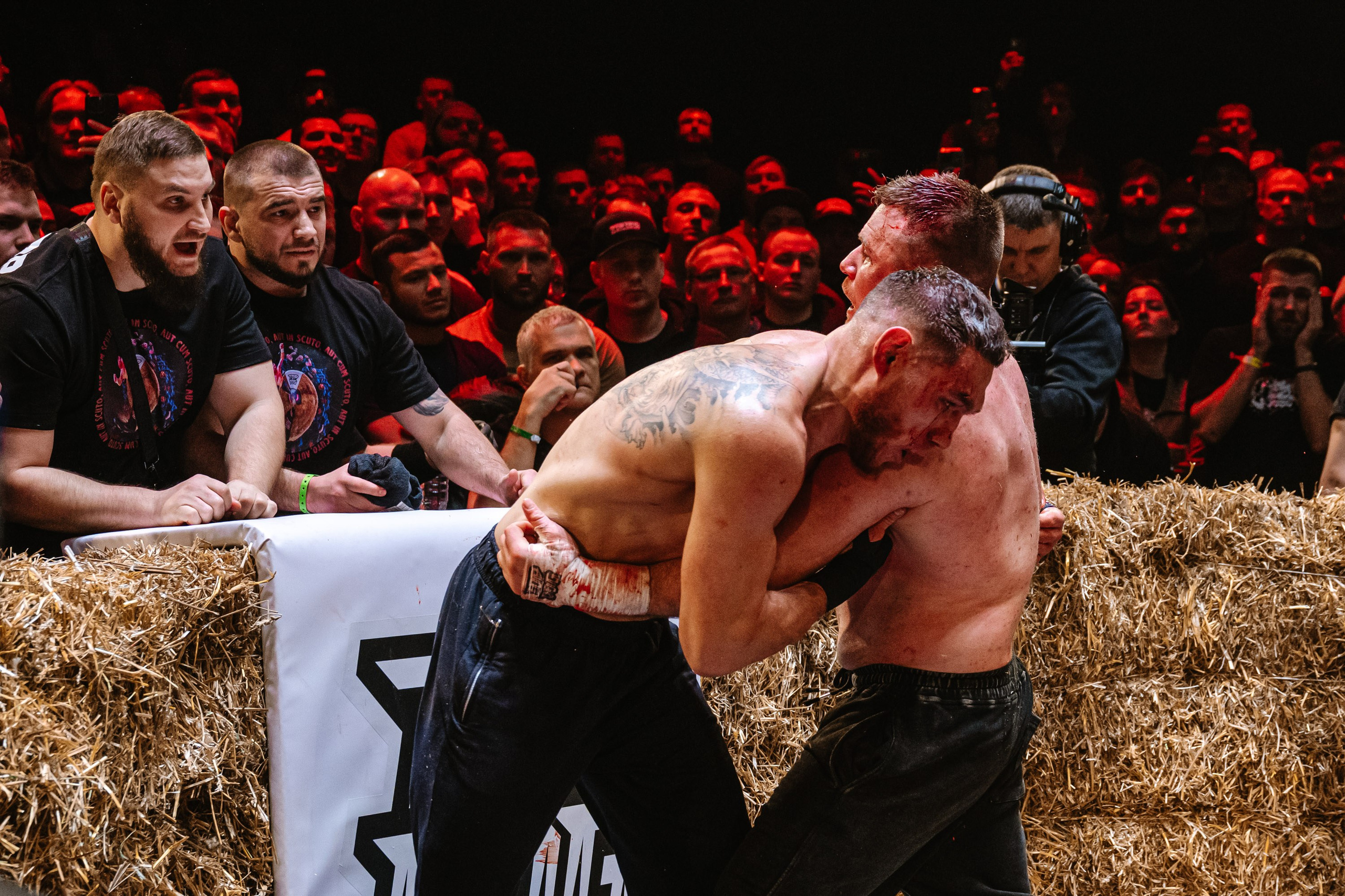 TOP DOG 2. Максим Комаров — Профессиональный фотограф