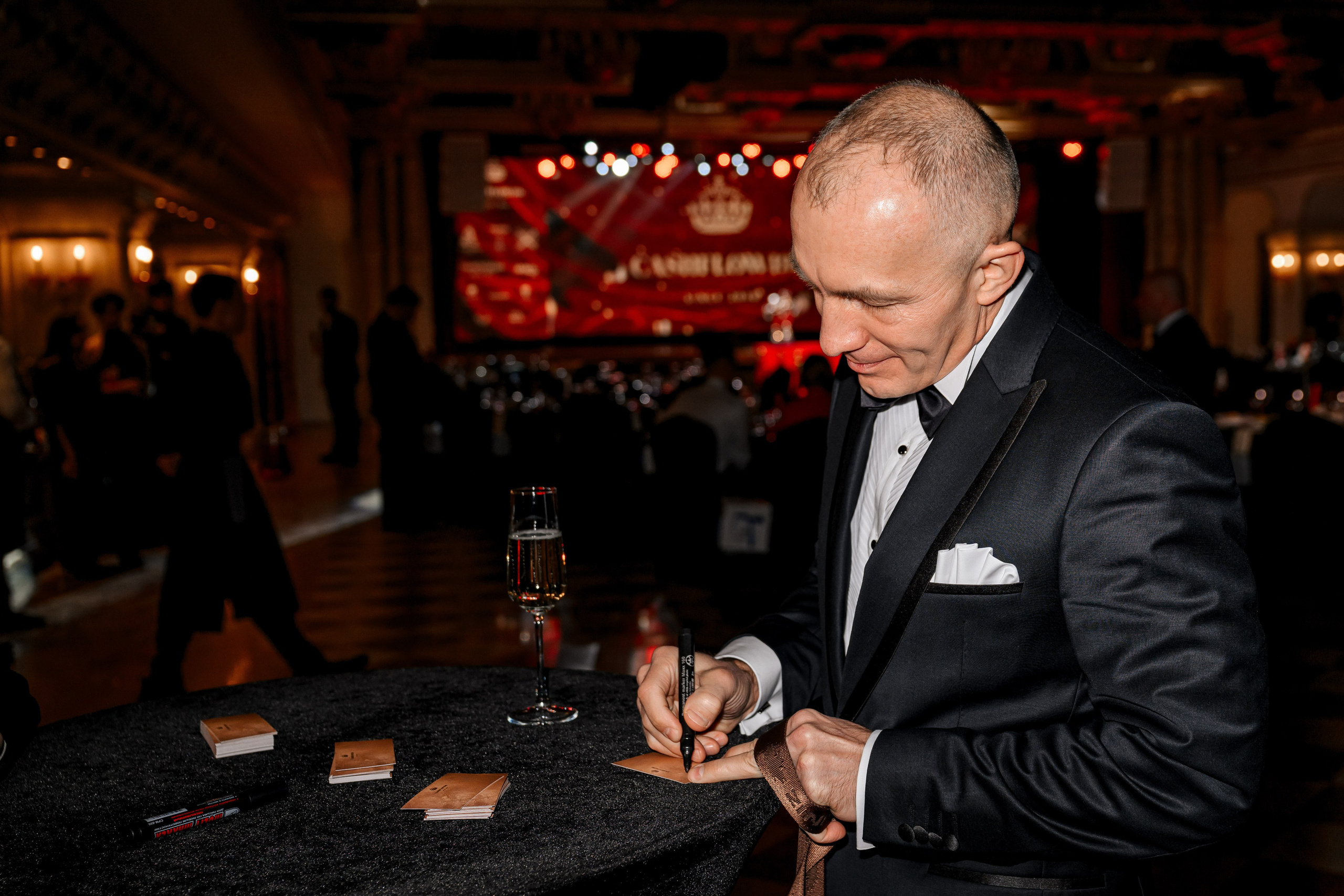 CASHFLOW 2025. Максим Комаров — Профессиональный фотограф