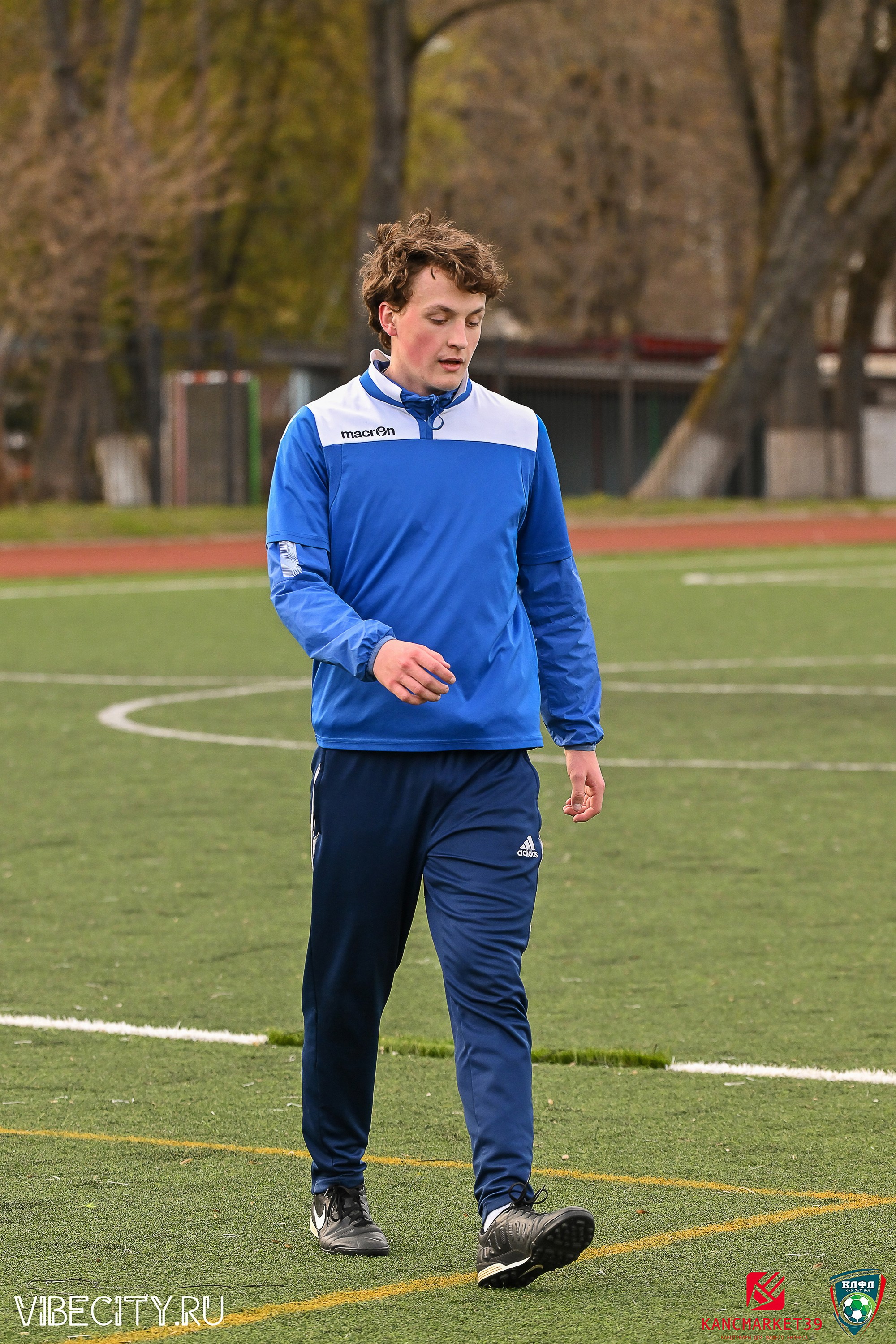 XX ЧЕМПИОНАТ КАЛИНИНГРАДСКОЙ ЛФЛ КАНЦМАРКЕТ39 сезона 2024–2025 гг. VIBECITY.RU Вайб Сити Ру Фоторепортажи Фотоотчеты Калининград