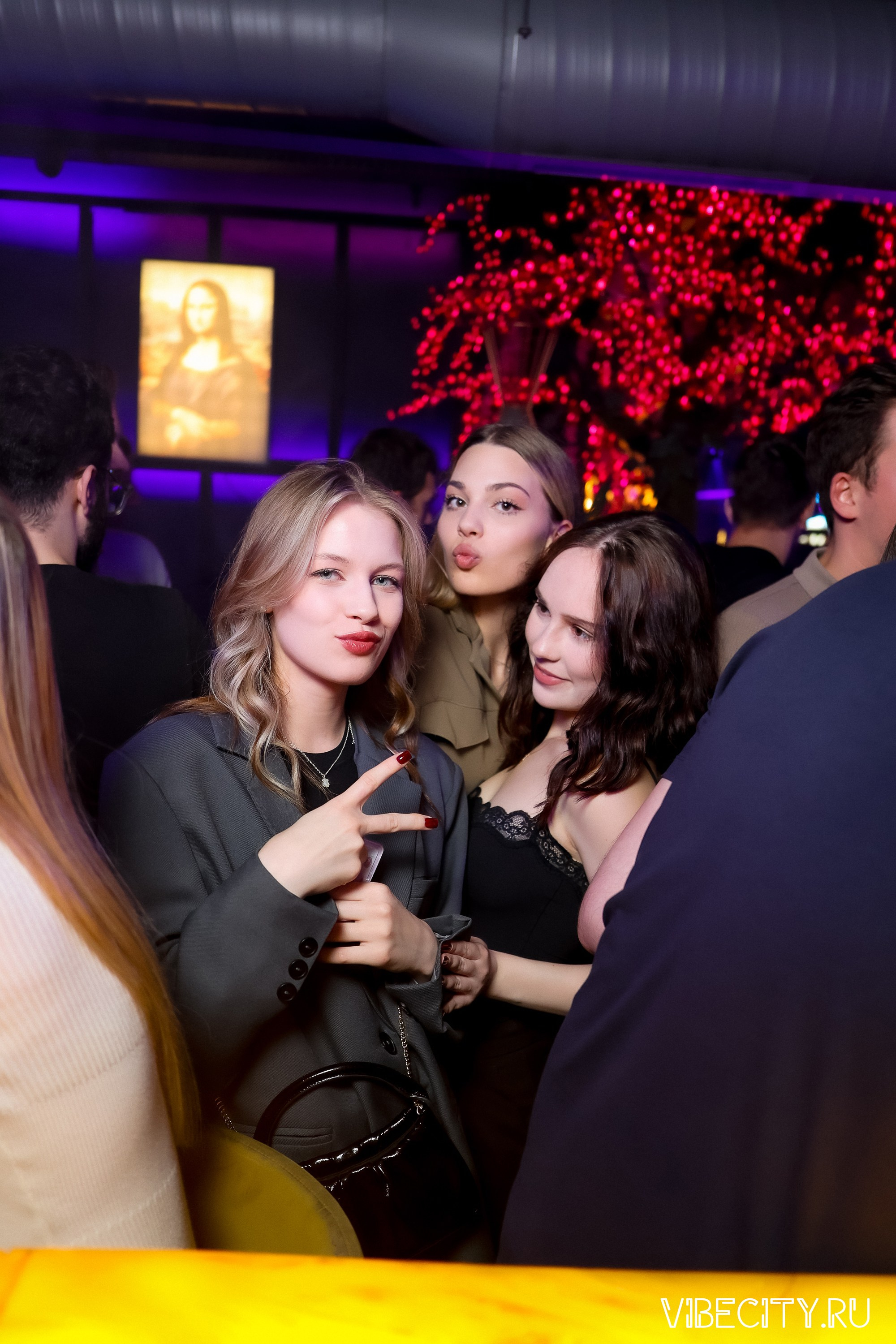 DOUBLE U. VIBECITY.RU Вайб Сити Ру Фоторепортажи Фотоотчеты Калининград