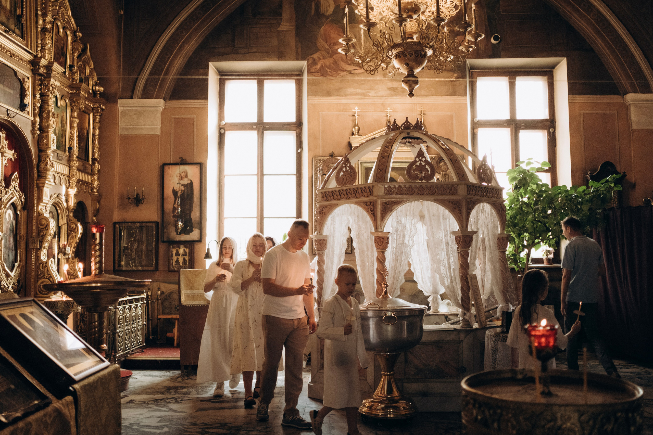 Крещение Александры. Главная