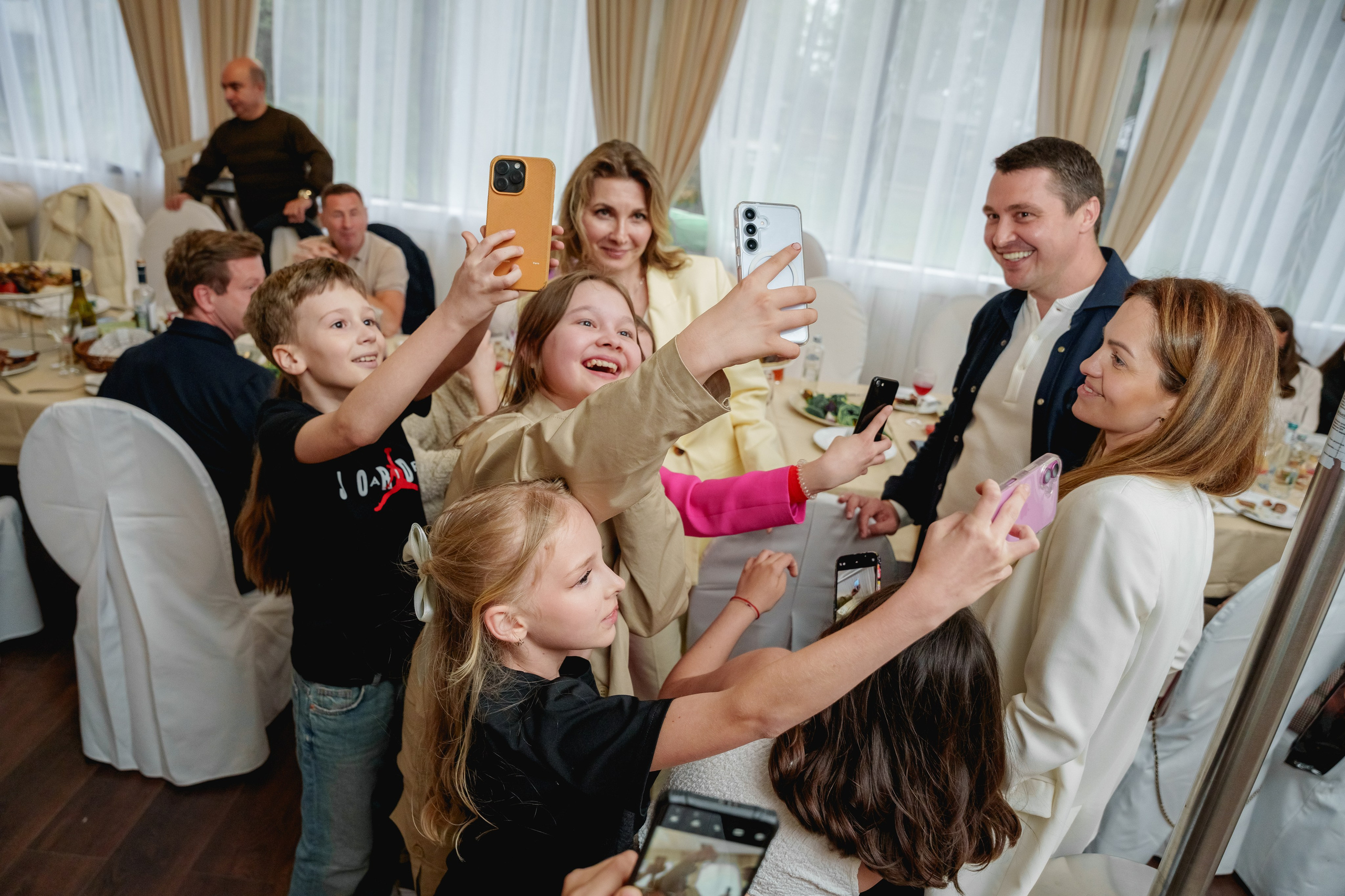 Выпускной 9 класс. Станислав Тюрин Фотограф Москва. Индивидуальные и семейные фотосессии;