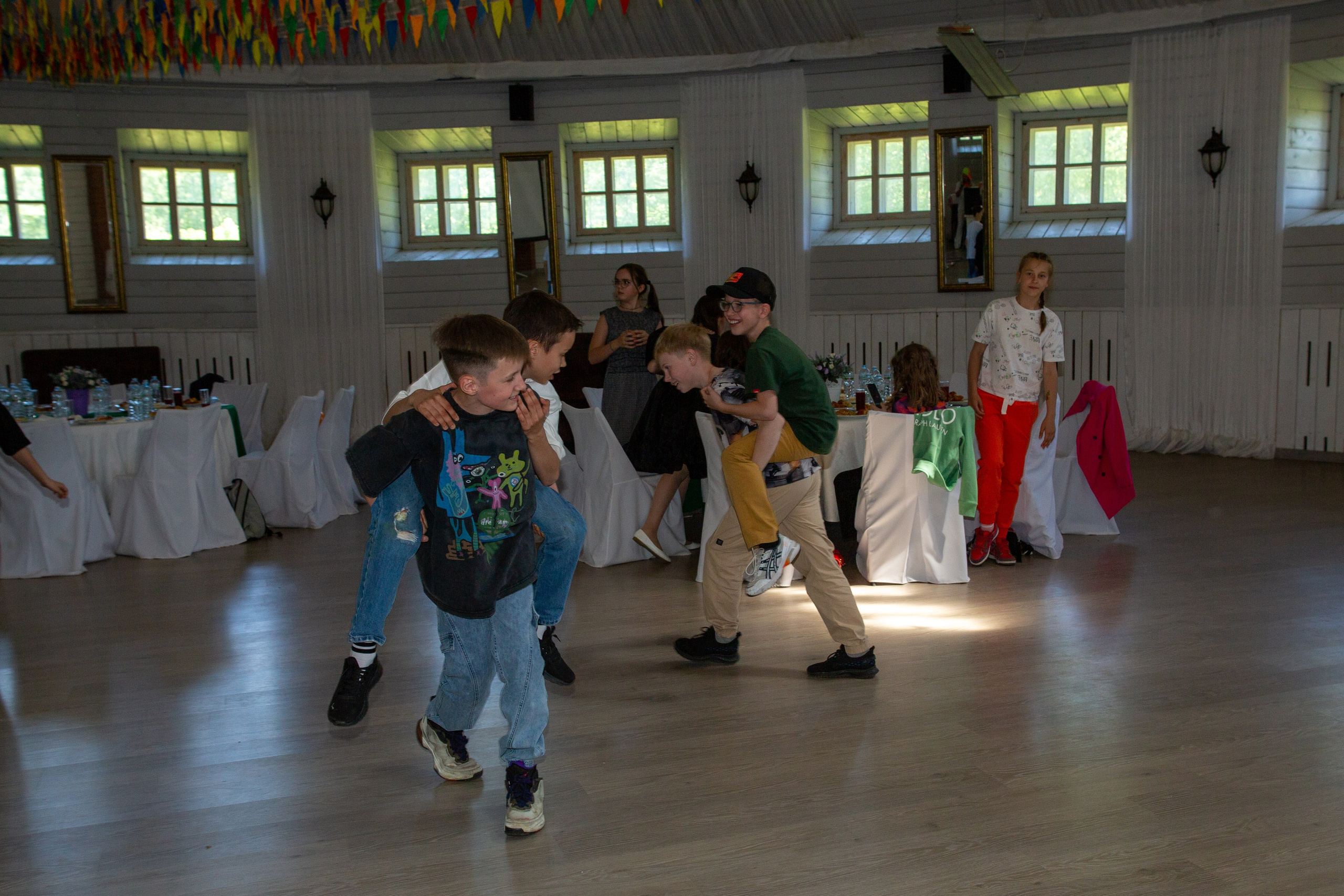 Середниково (выпускной). Фотограф Анастасия Залевская