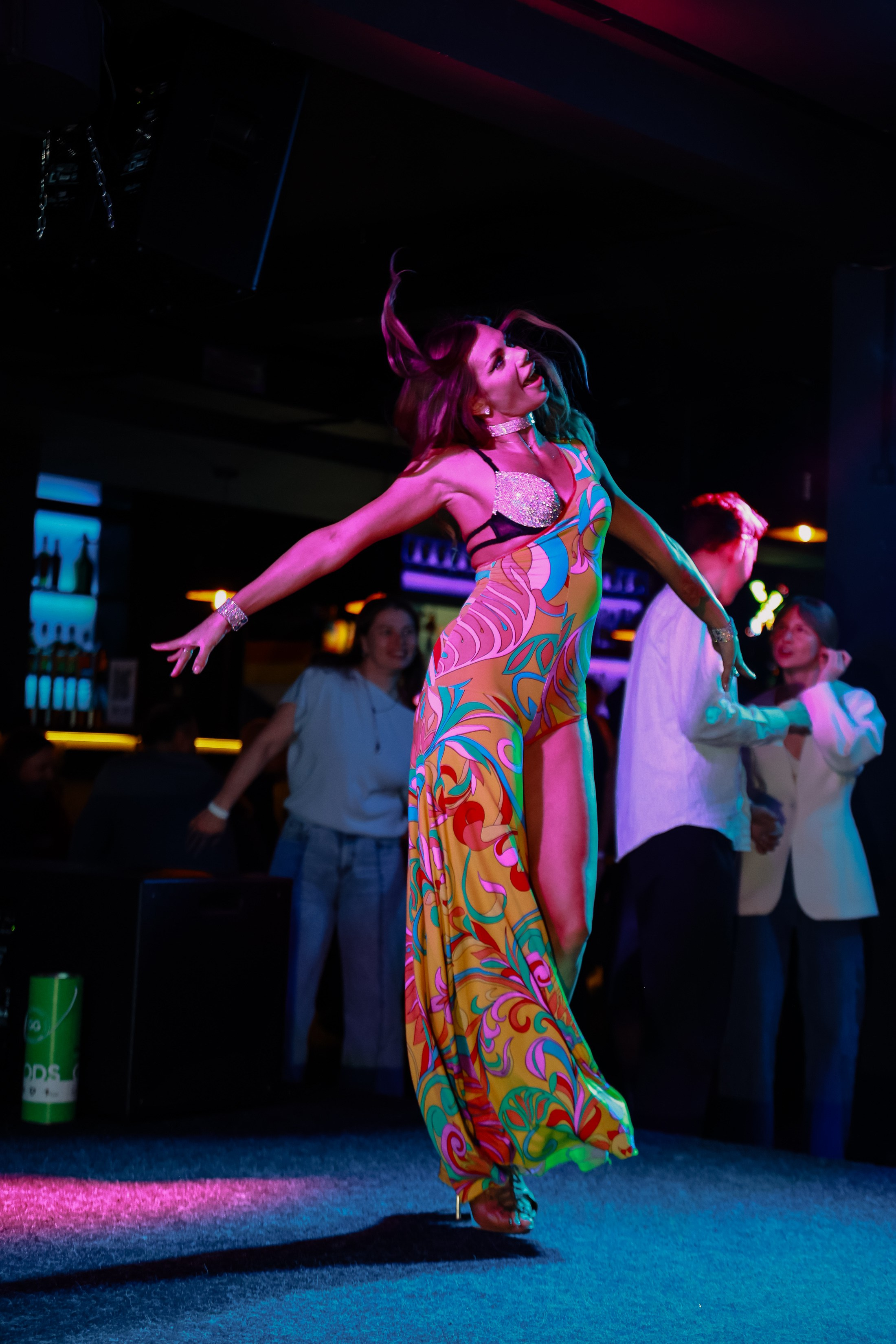 Дискотека под хиты 2000 в Истории. Фотограф Юлия Мальцева