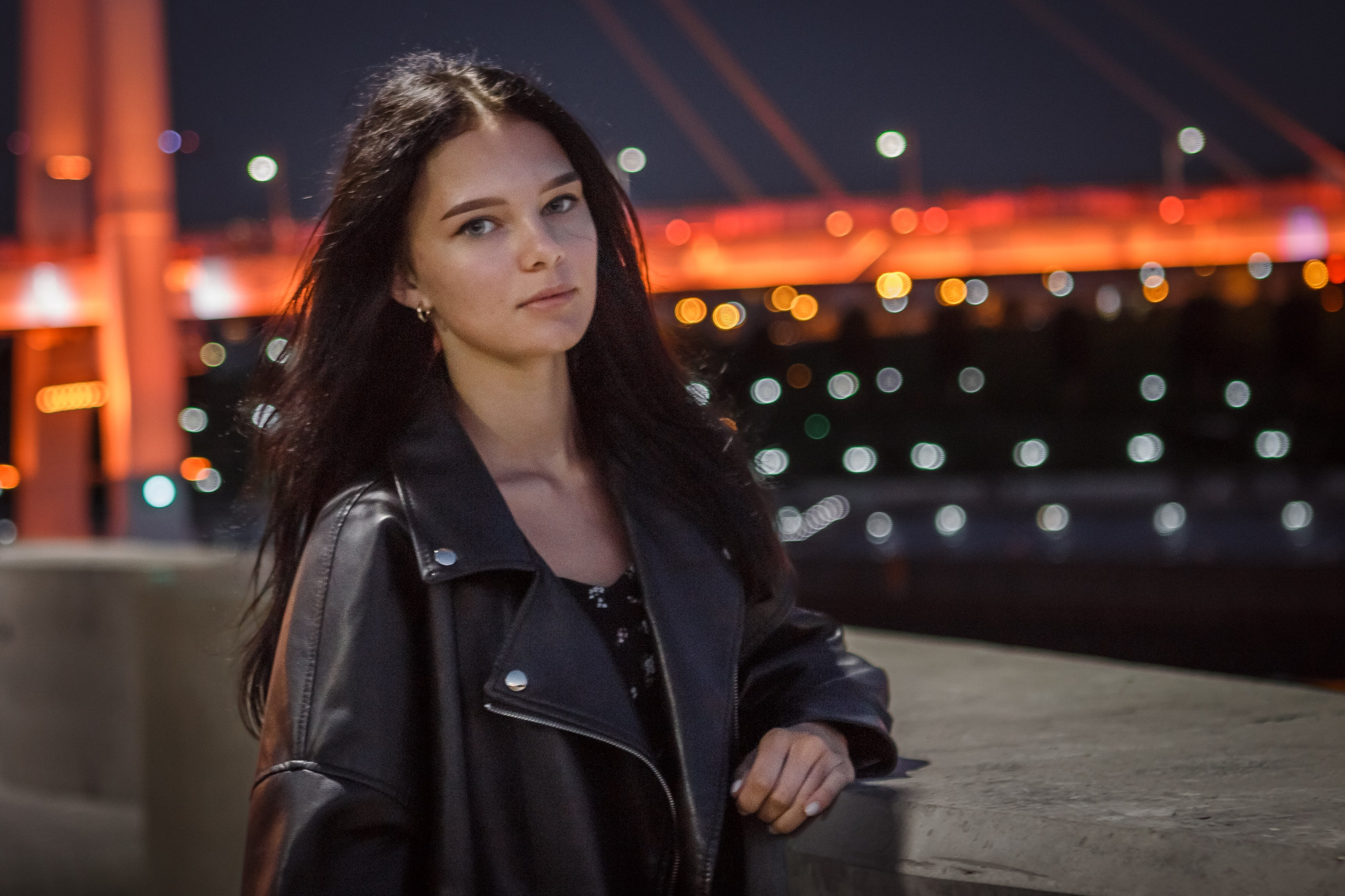 Вечер в Тюмени. Фотограф Губкинского