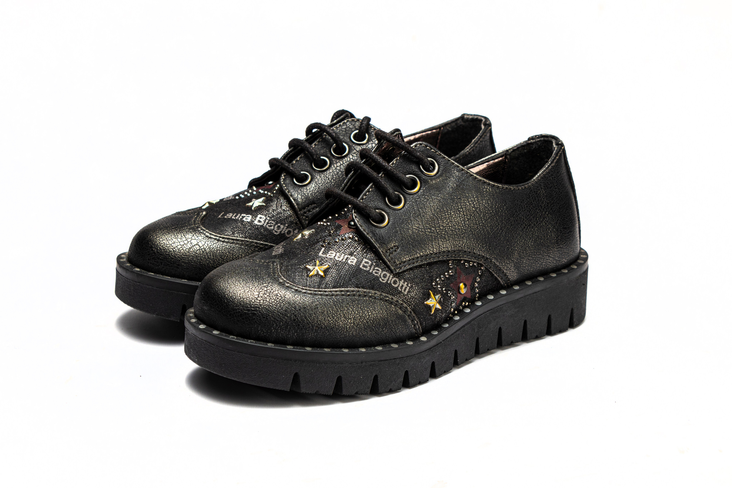 Фотосъемка для маркетплейсов. Профессиональный фотограф в Астане