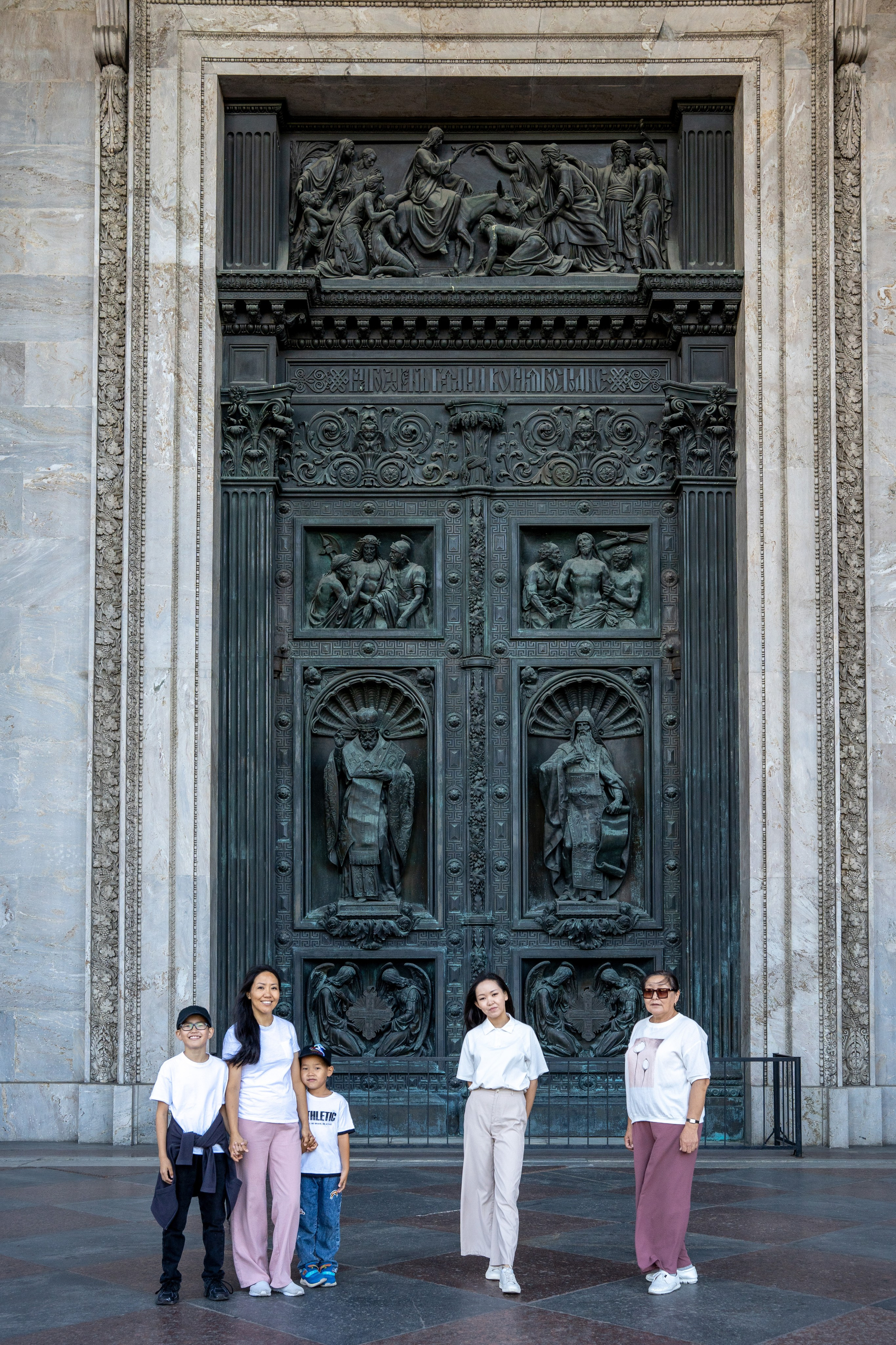 Гости из Якутии. Студийный и портретный фотограф в САНКТ-ПЕТЕРБУРГЕИрина Махаон