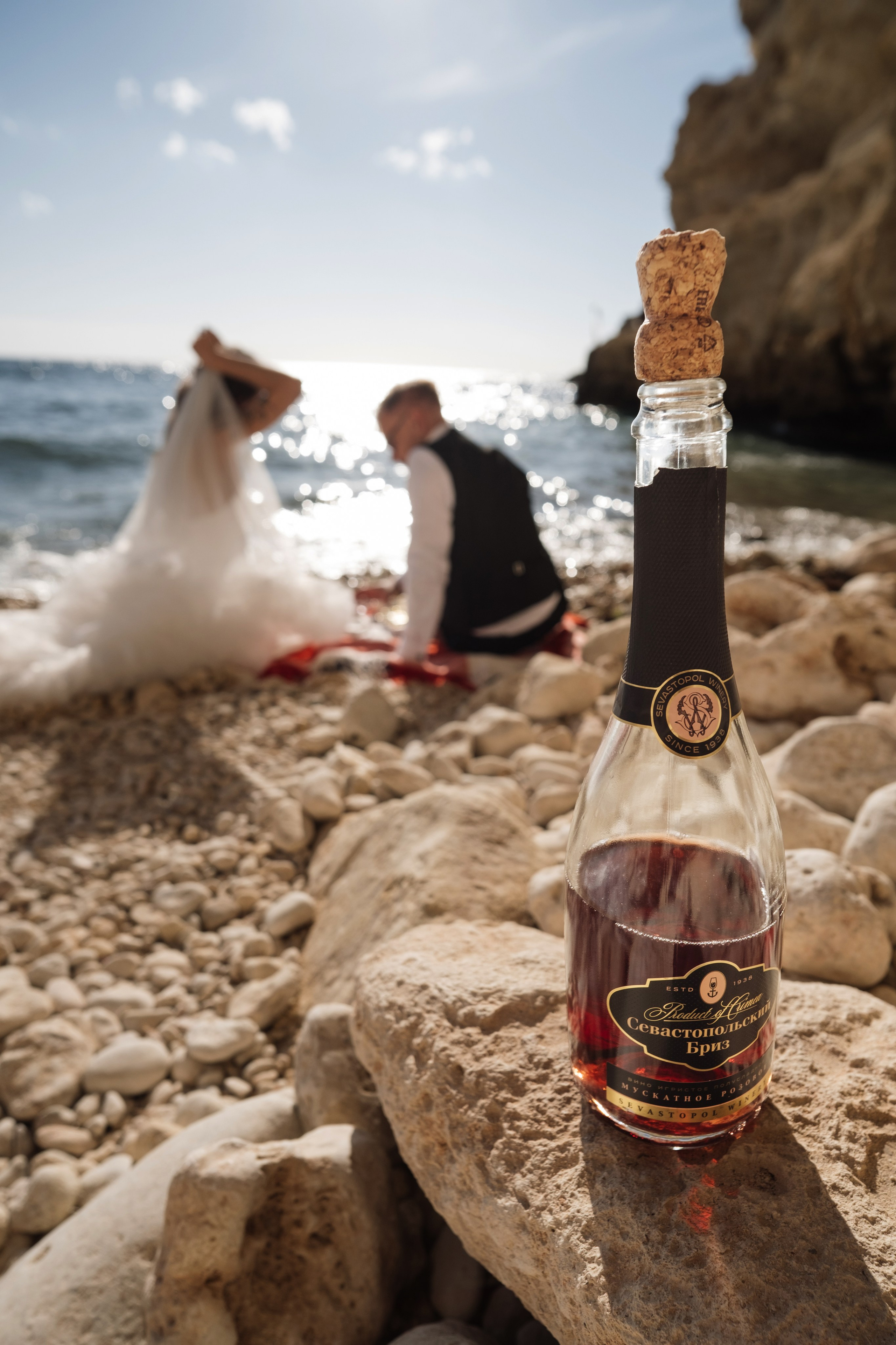 Дарья и Виктор в Балаклаве и на Фиоленте. Профессиональная фотосъемка в Крыму. Натуральные эмоции и живые кадры. Забронируйте дату прямо сейчас!