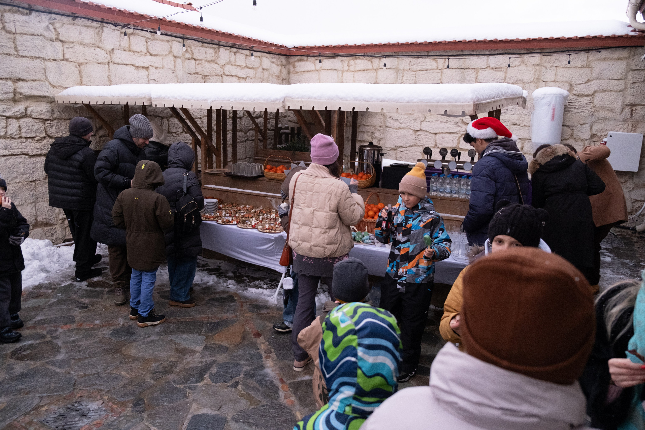 Новогодний репортаж из парка «Новый Херсонес» | Фотограф Илья Желдак. Профессиональная фотосъемка в Крыму. Натуральные эмоции и живые кадры. Забронируйте дату прямо сейчас!