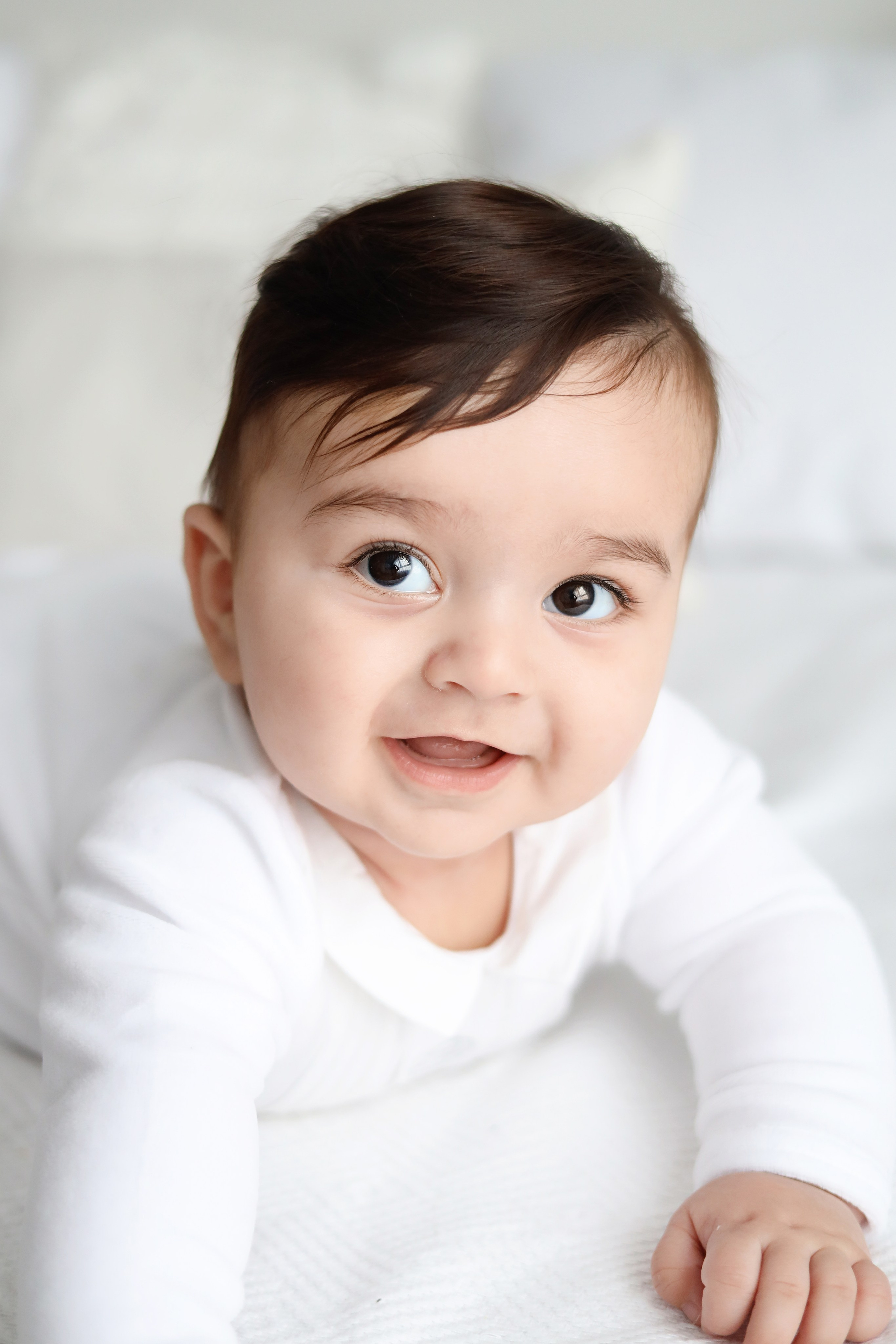 Азнавуру 6 месяцев. Фотограф новорожденных Москва. Ньюборн фотограф Москва