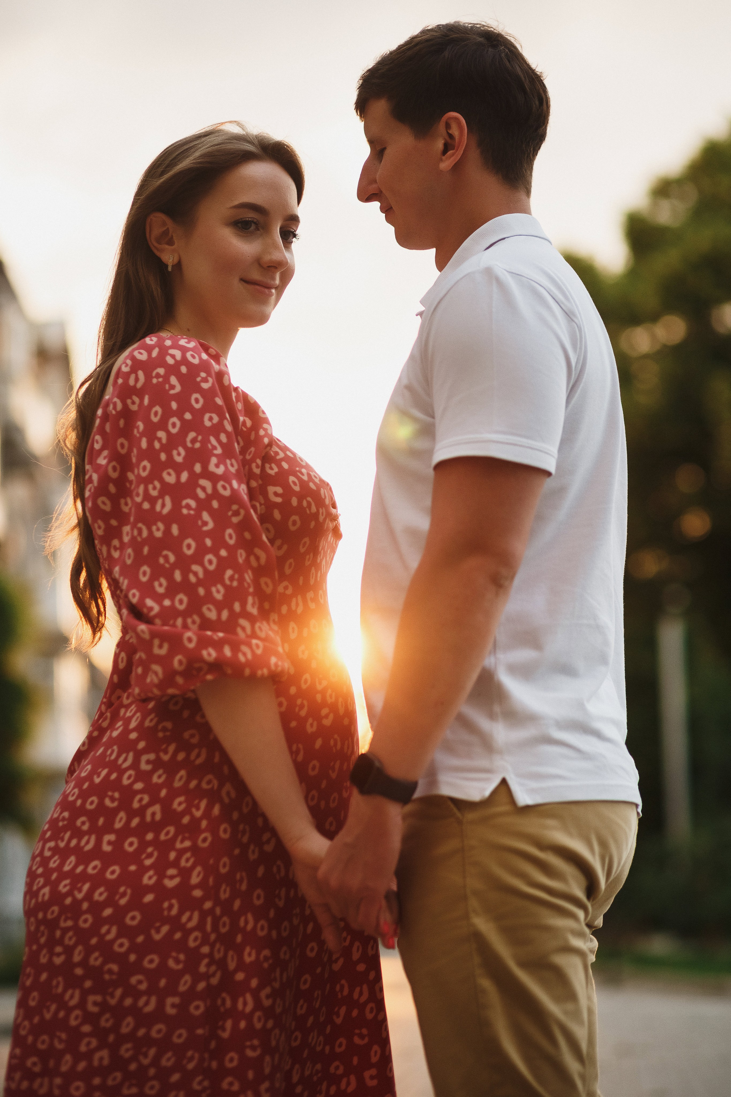 Романтика на улице Петровская в Таганроге: Денис и Аня. Свадебный и семейный фотограф в Таганроге Бакарюк Антон