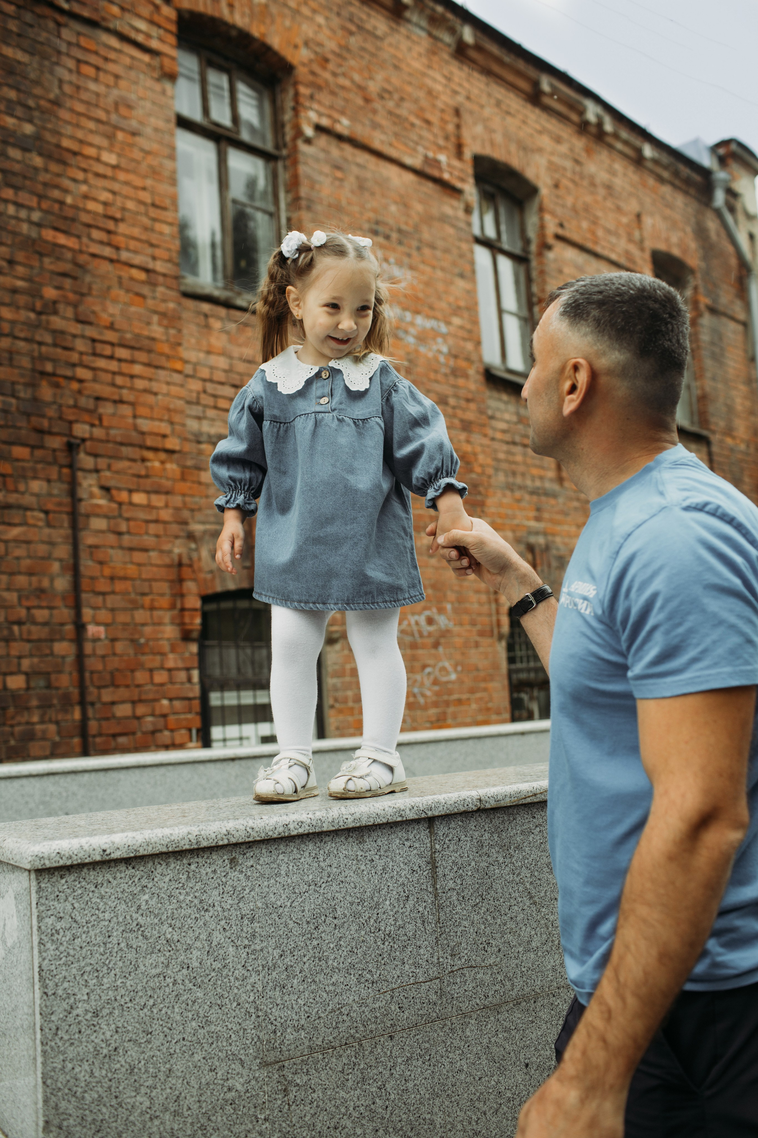 Амина, Малик, Юля, Сахиб. Семейный фотограф Томск
