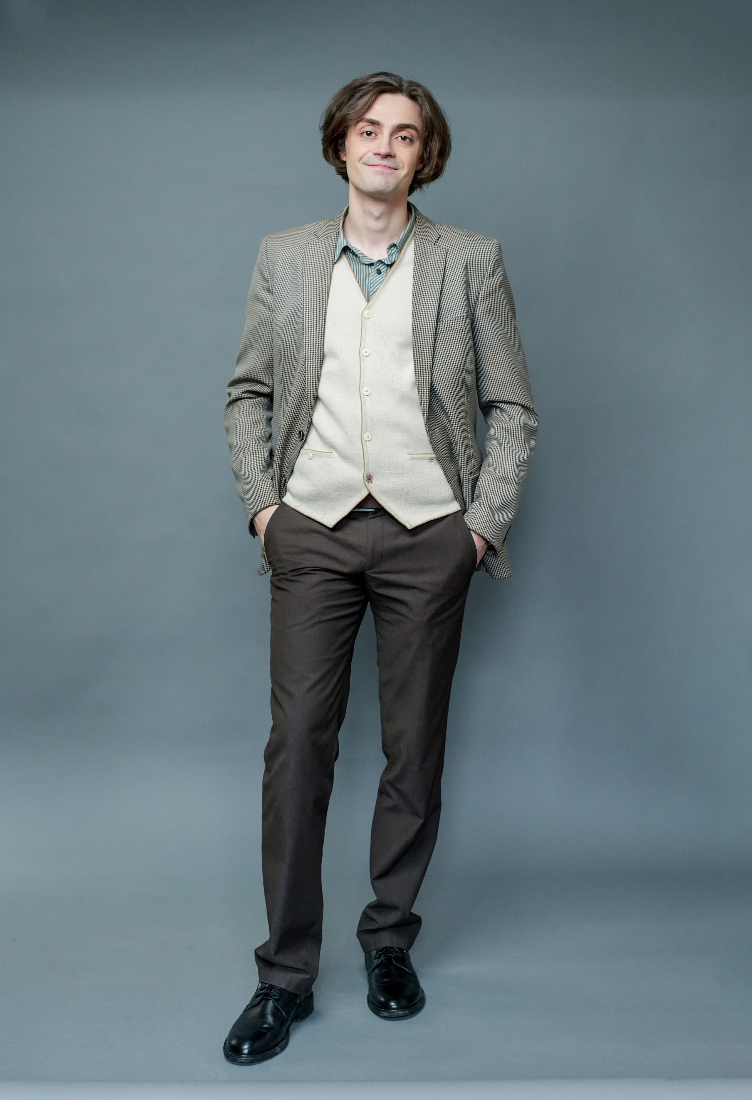 Актёр Всеволод Волнов. Портретная съемка в Москве, студийный фотограф Игорь Фомин