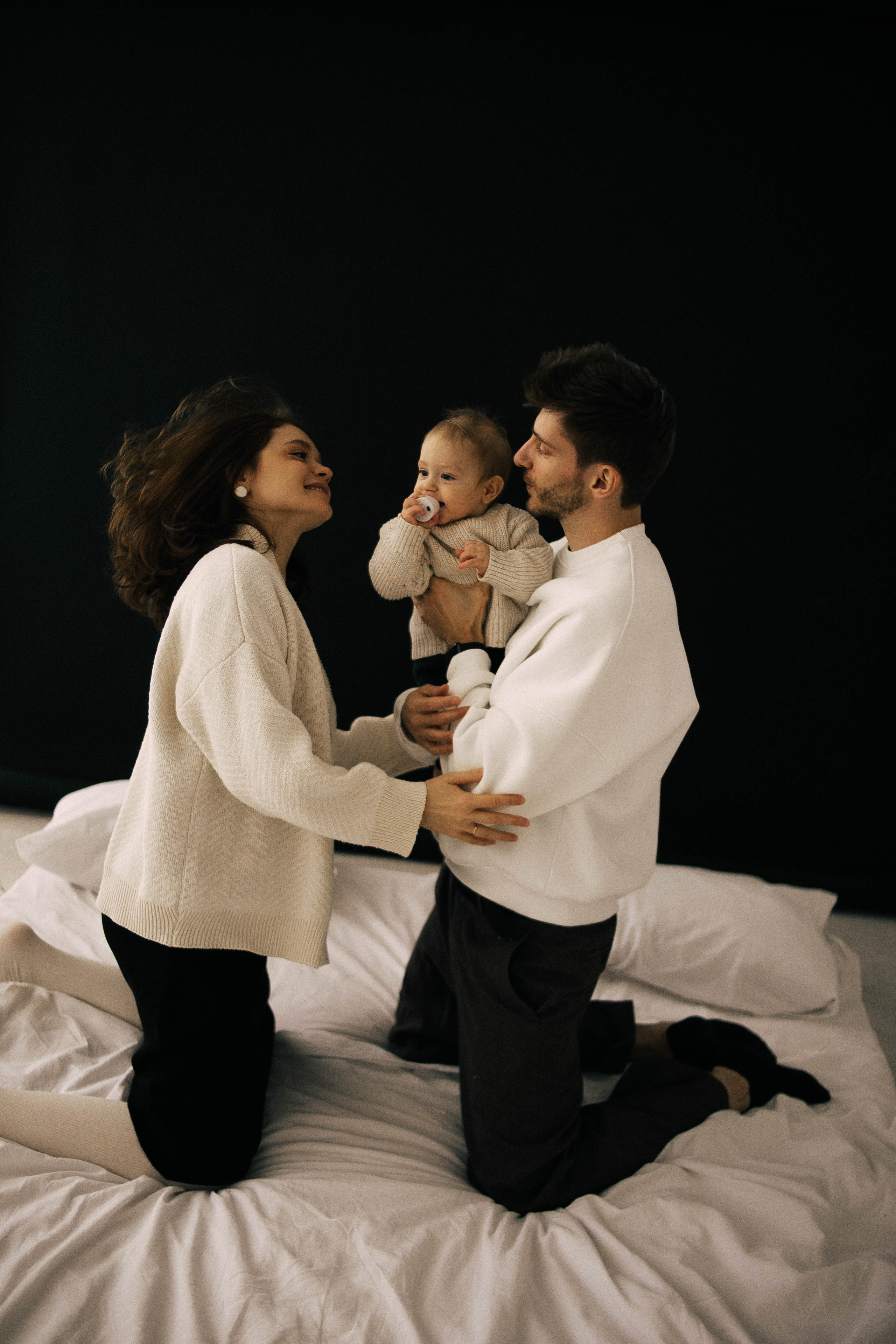 Аня, Сережа и Лешенька. Главная