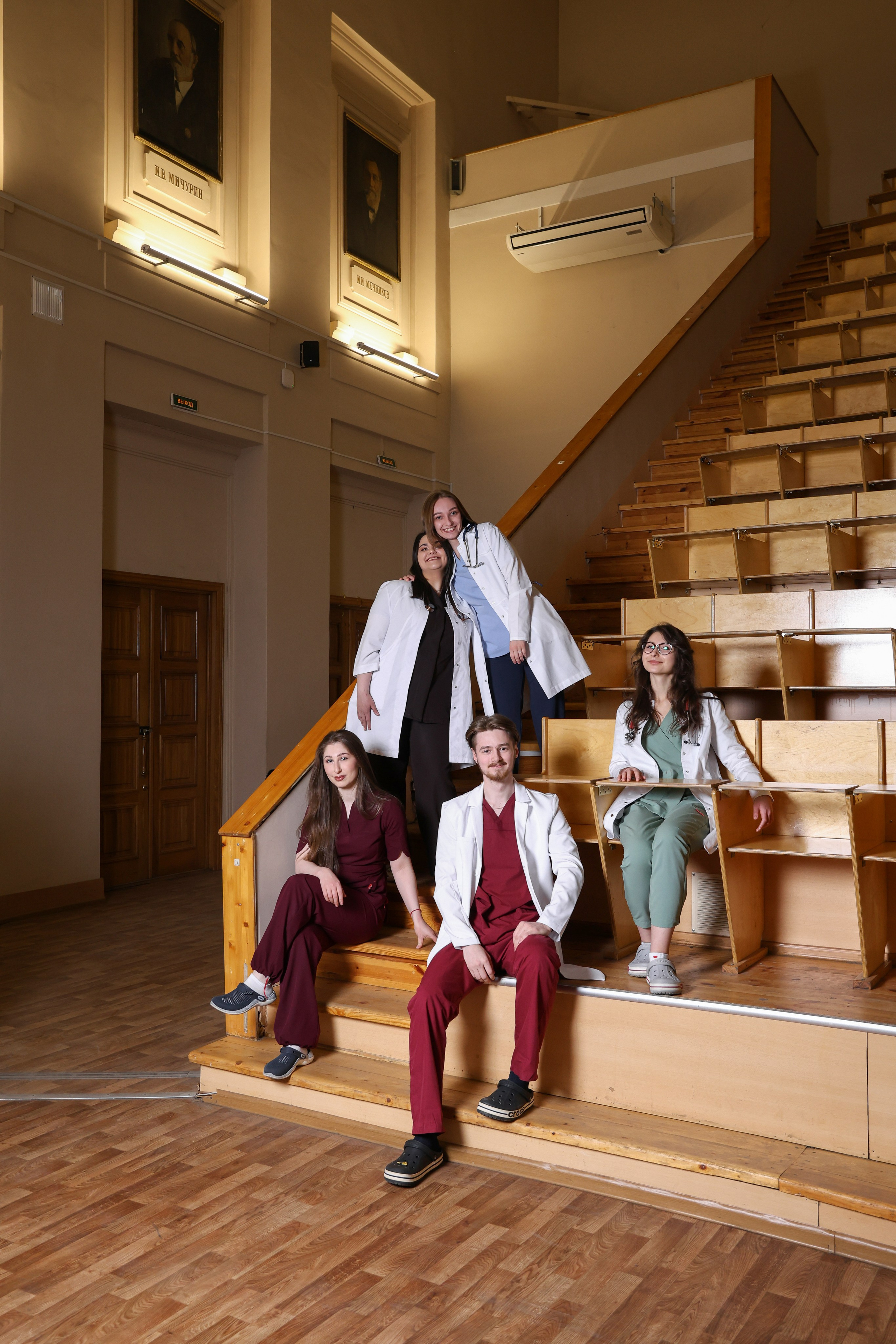 Выпускники 1 мед. Лена Колягина Фотограф по любви